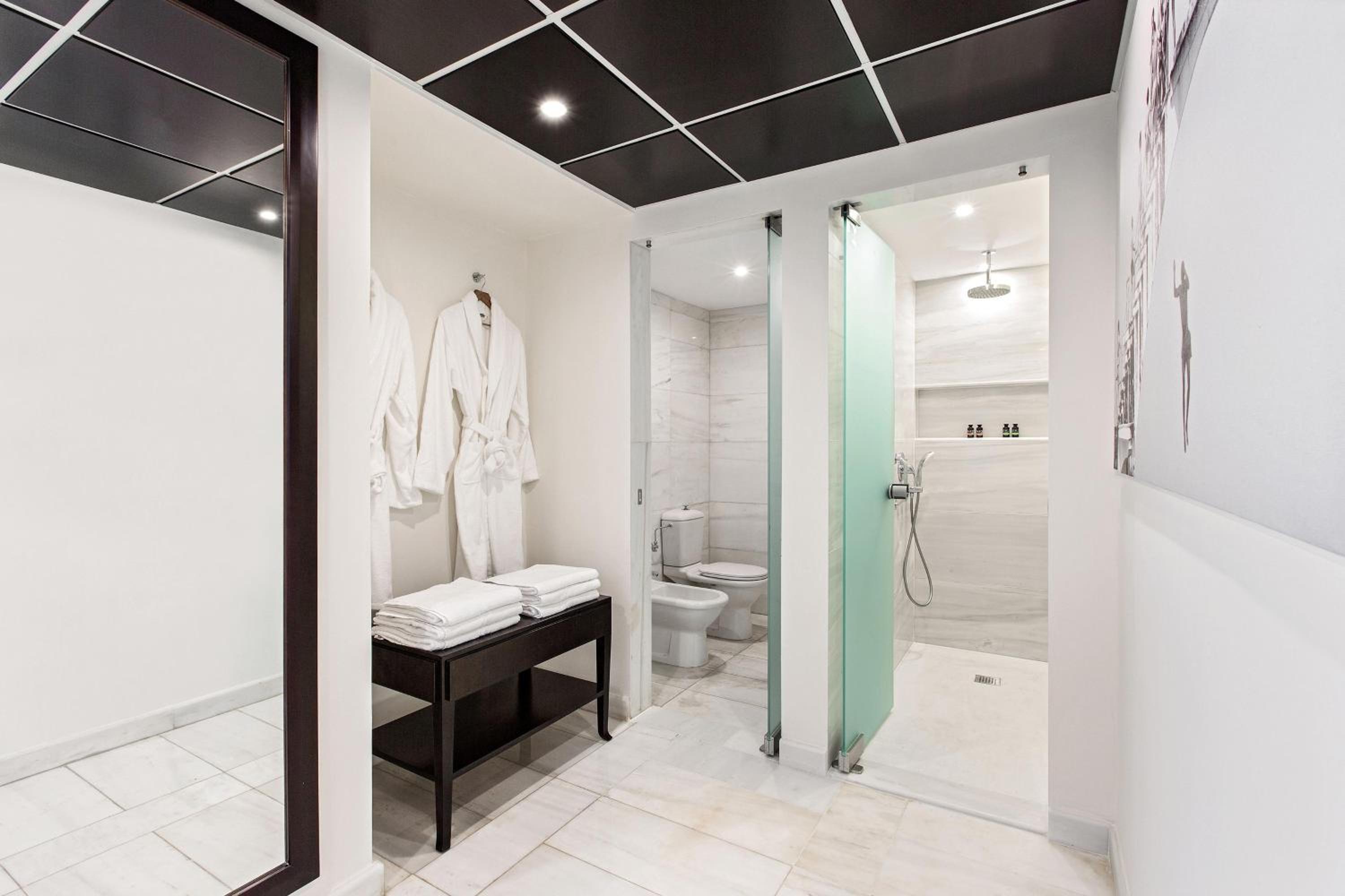 Aelia Suite, 2 Bedroom Presidential Suite, Sea view, Balcony thumbnail 6
