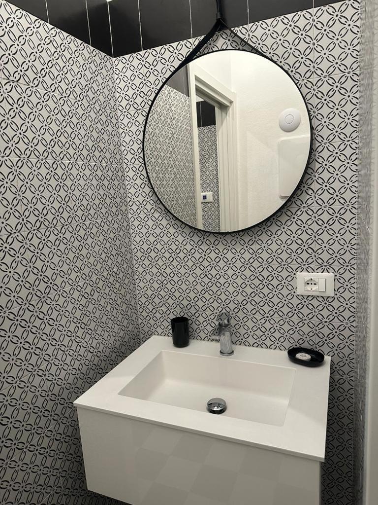 Deluxe Double Room with Shower photo 2