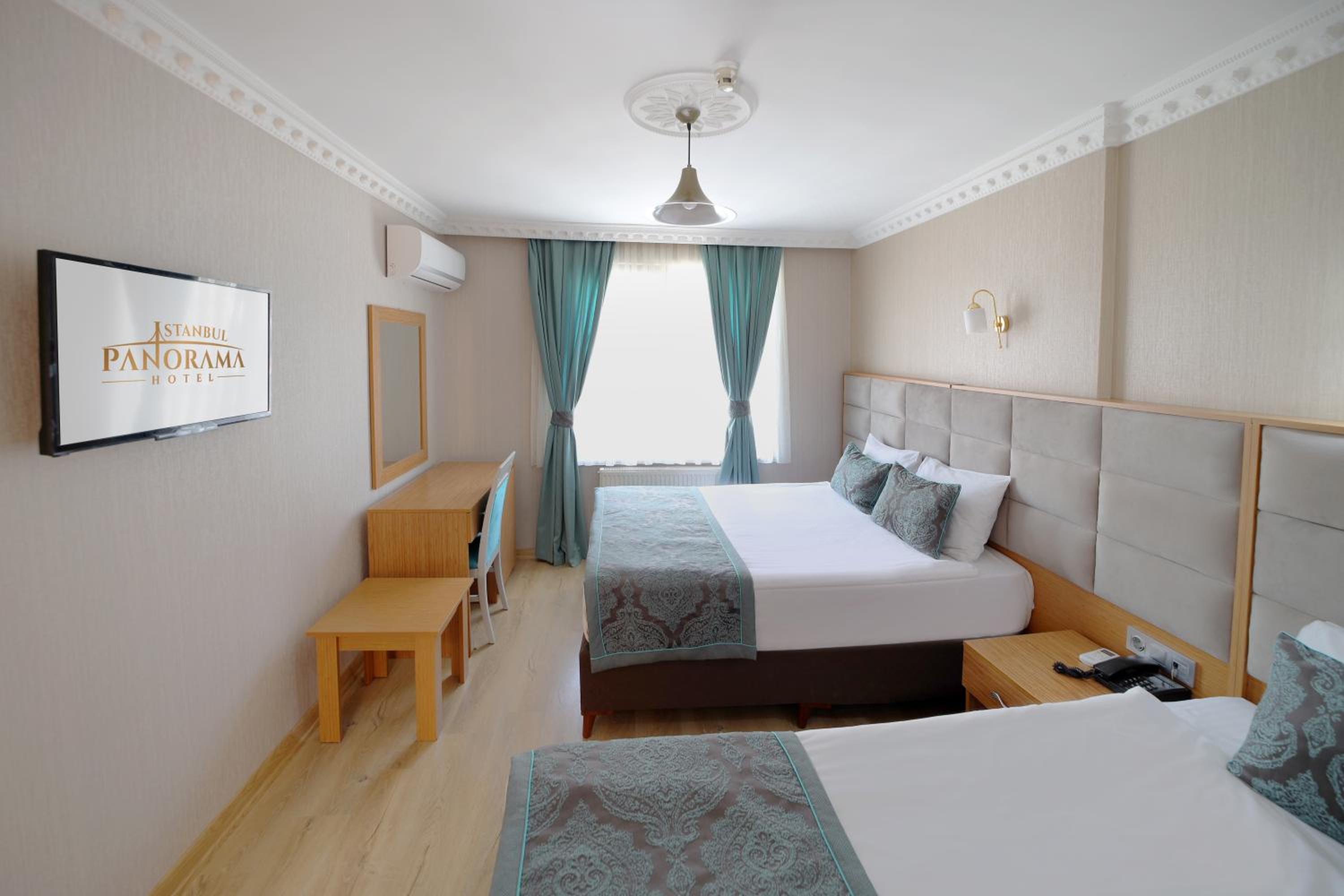 Deluxe Double or Twin Room with Sea View photo 2