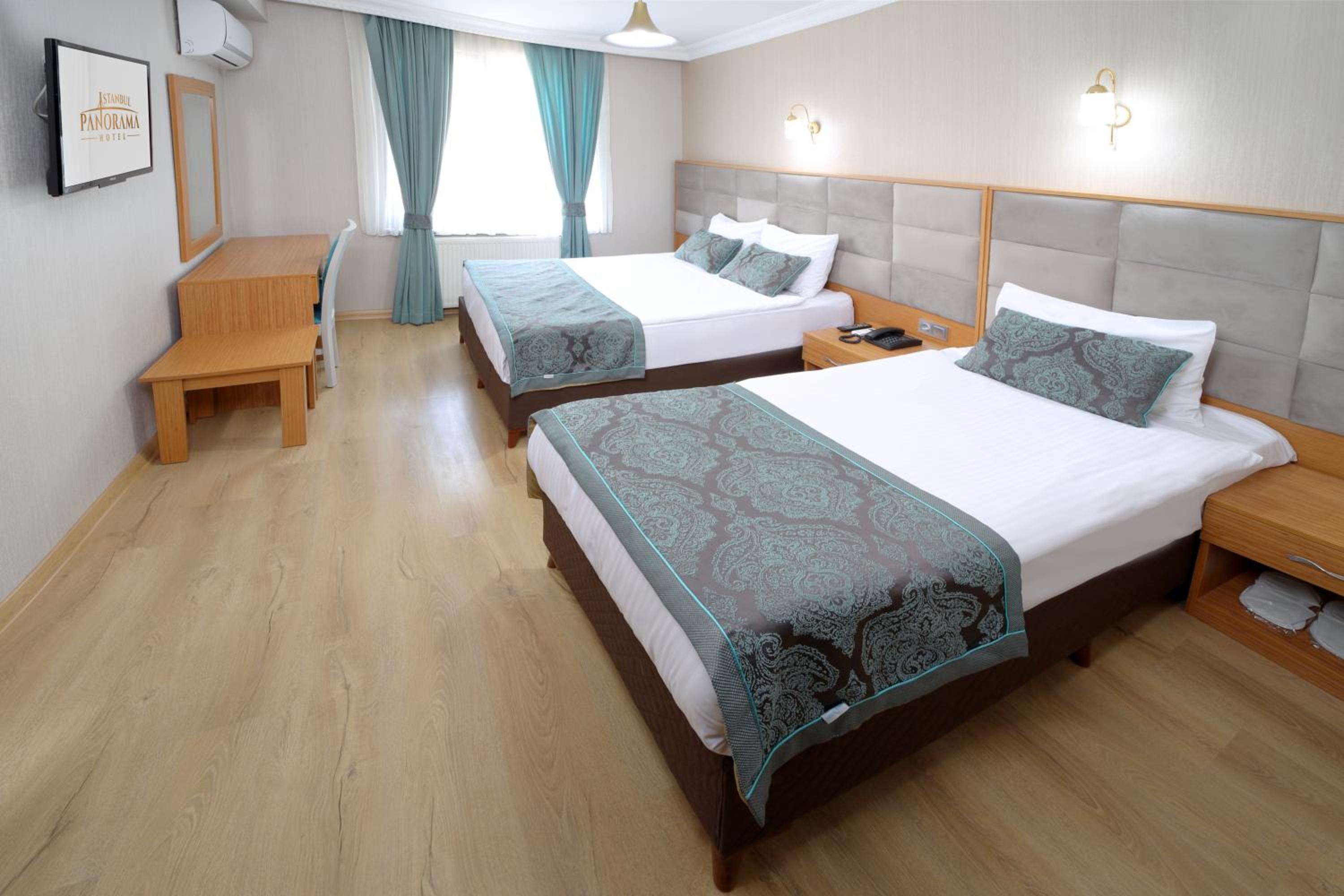 Deluxe Double or Twin Room with Sea View photo 1