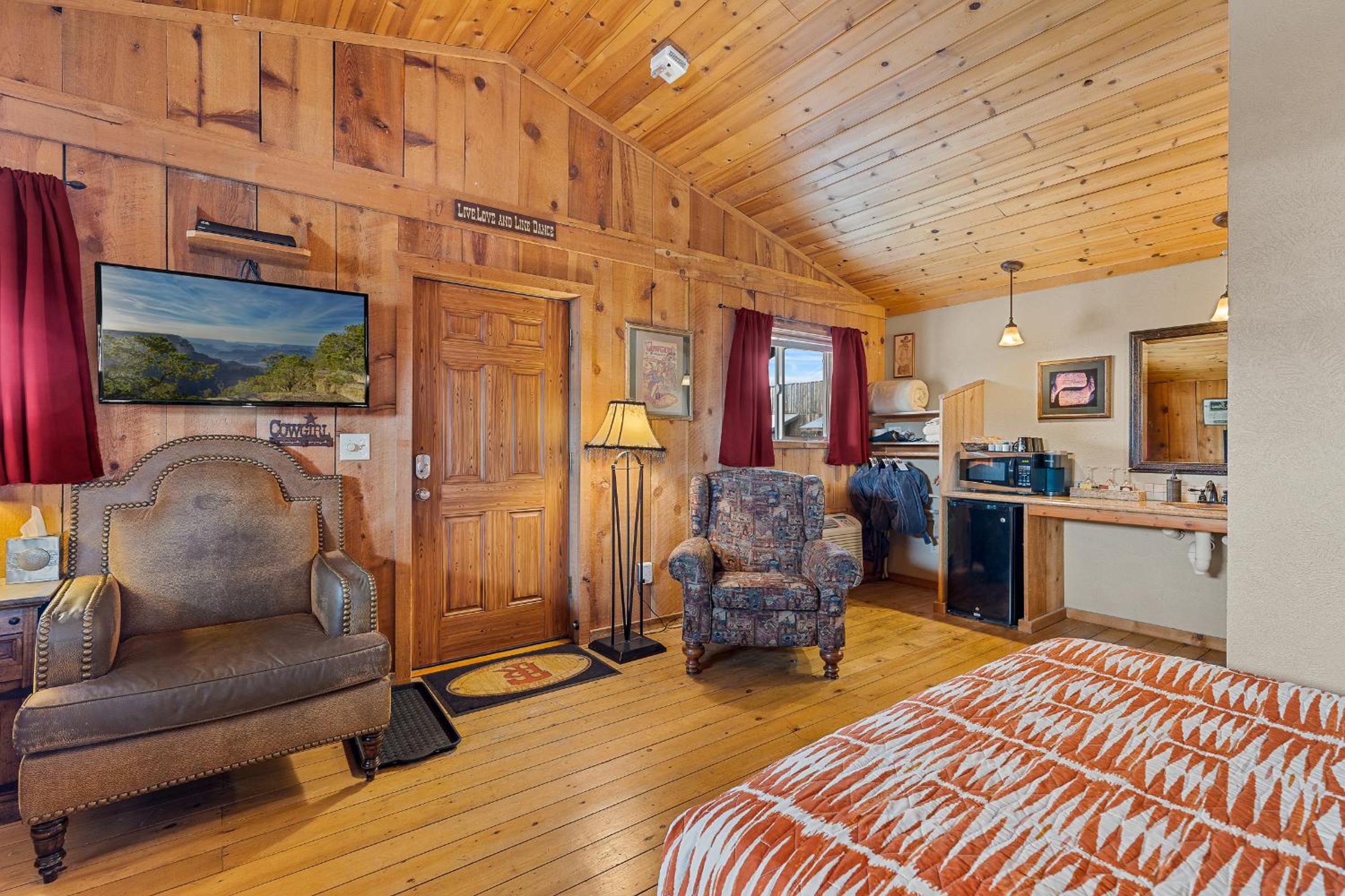 Superior Room with Two Queen Beds