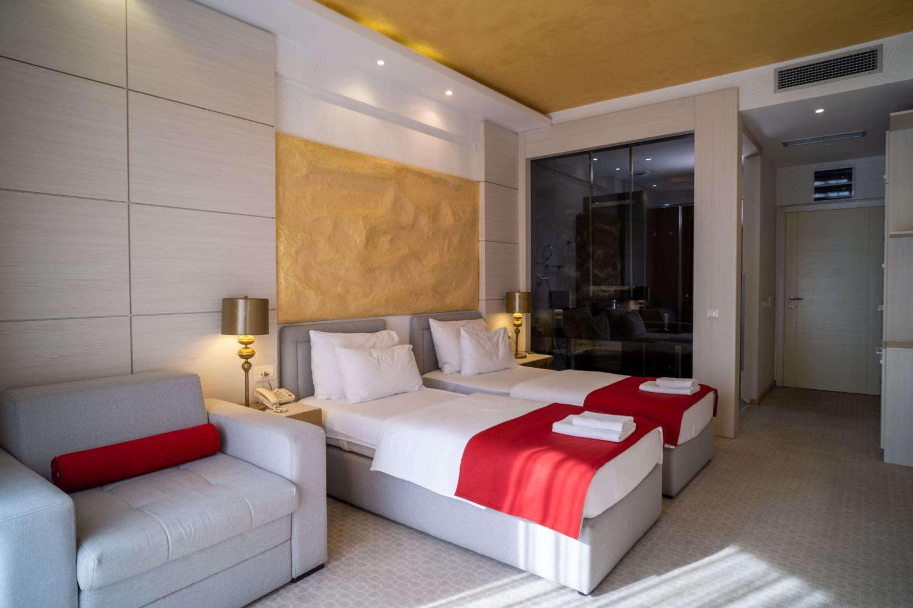 Superior Twin Room photo 3