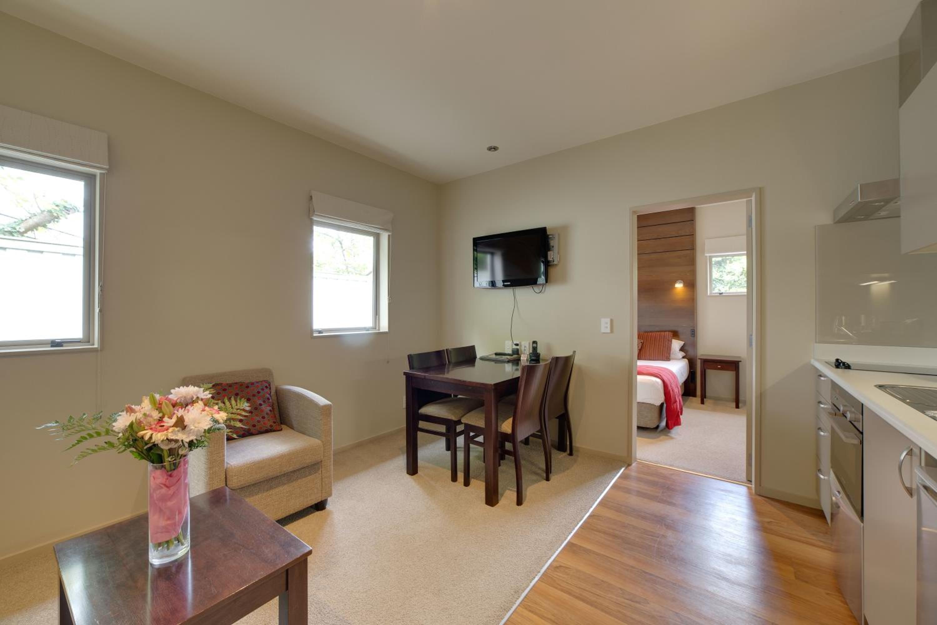 Two Bedroom Apartment (Downstairs) - Photo 3
