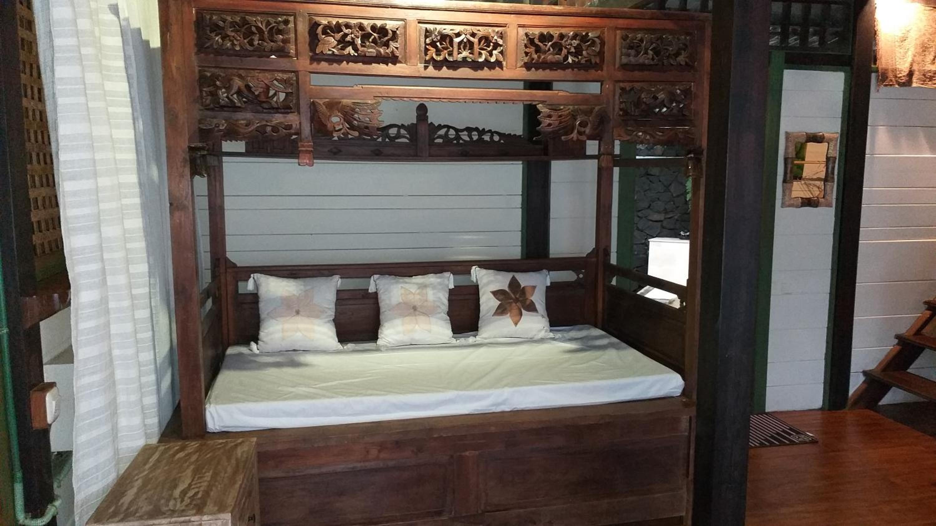 Two-Bedroom Villa - Photo 4