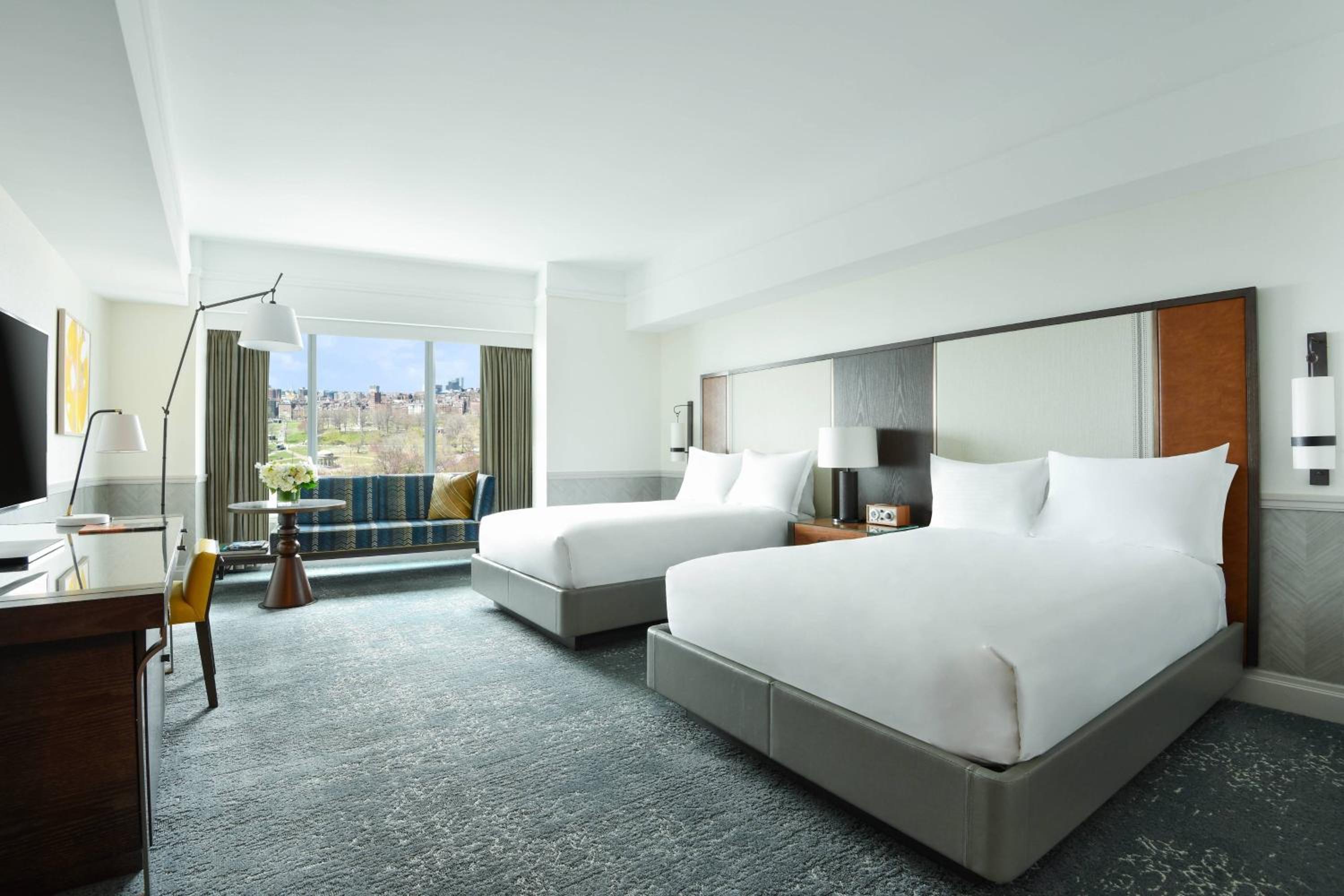 Park View, Guest room, 2 Double, Boston Common view - Photo 4
