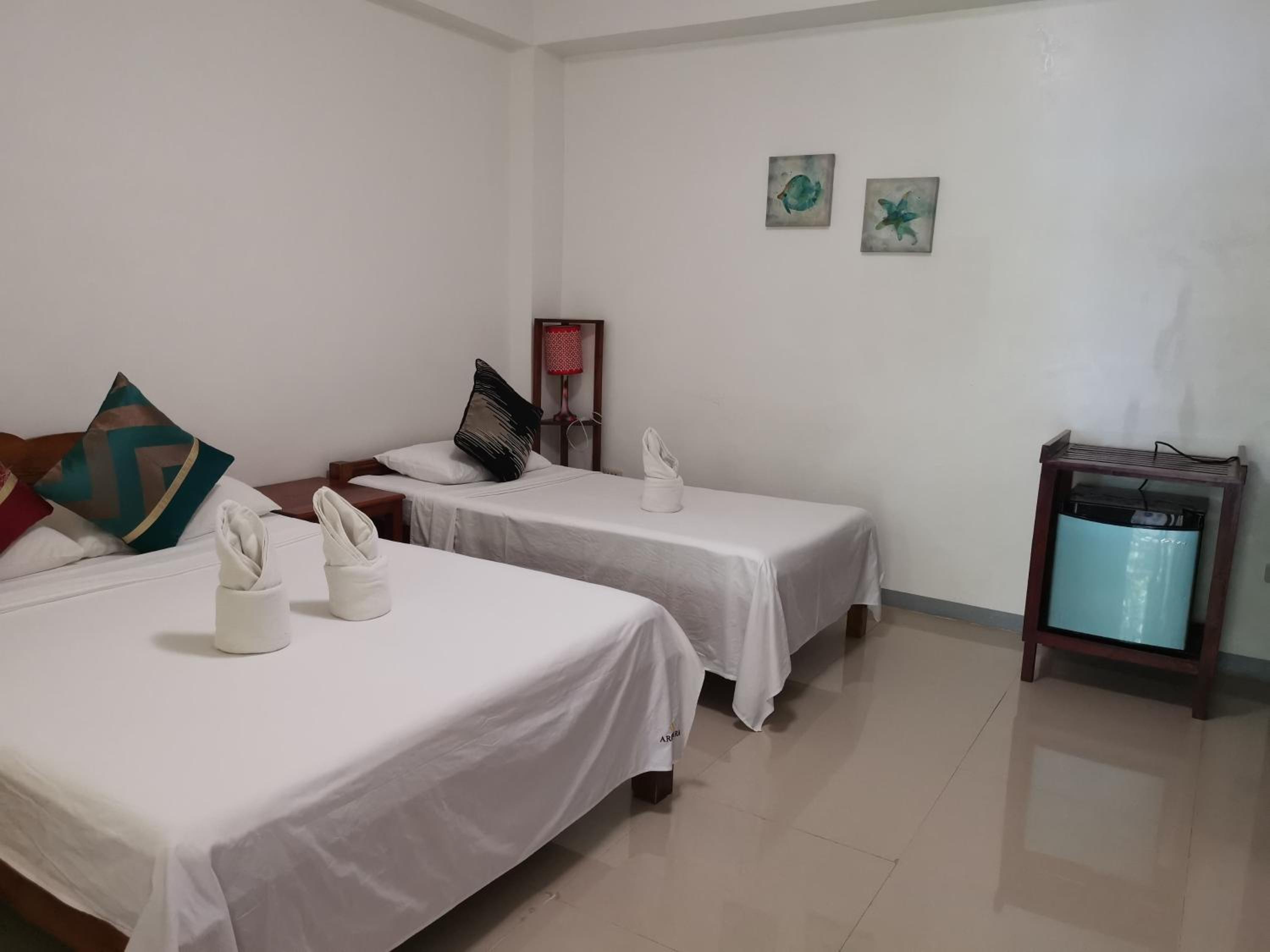 Deluxe Triple Room With Balcony And Sea View