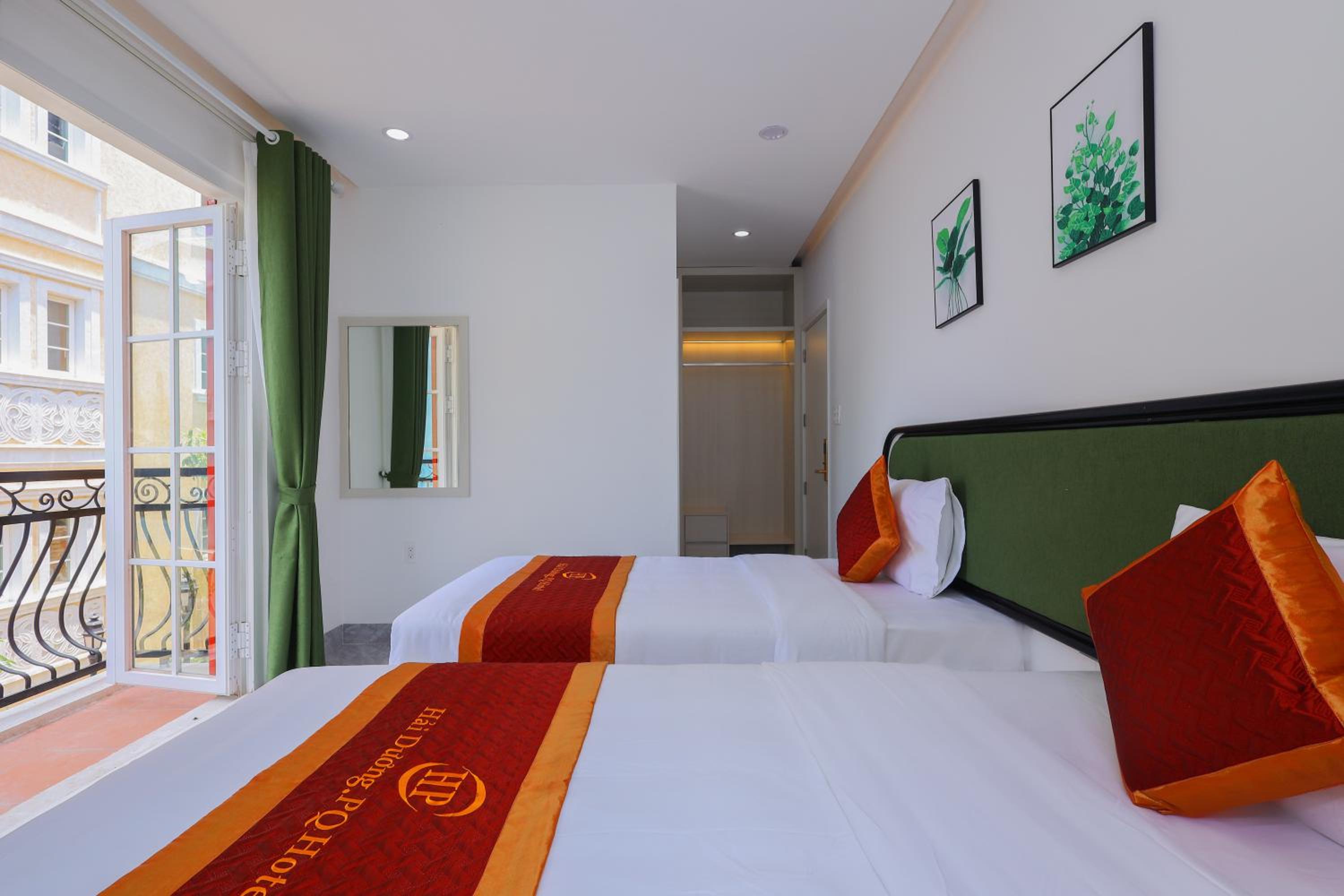 Triple Room with Balcony