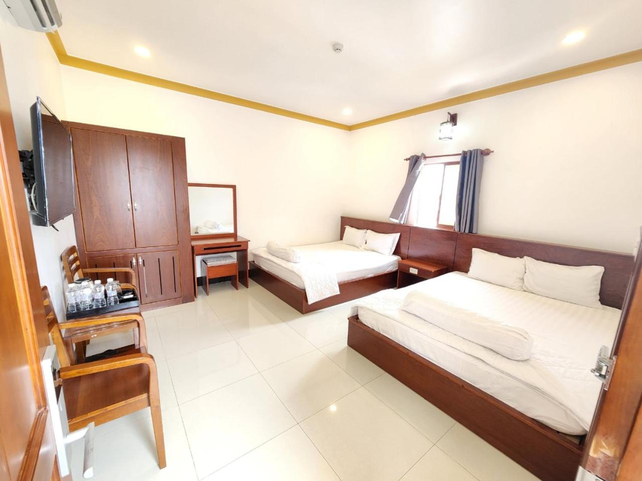 Superior Quadruple Room photo 2