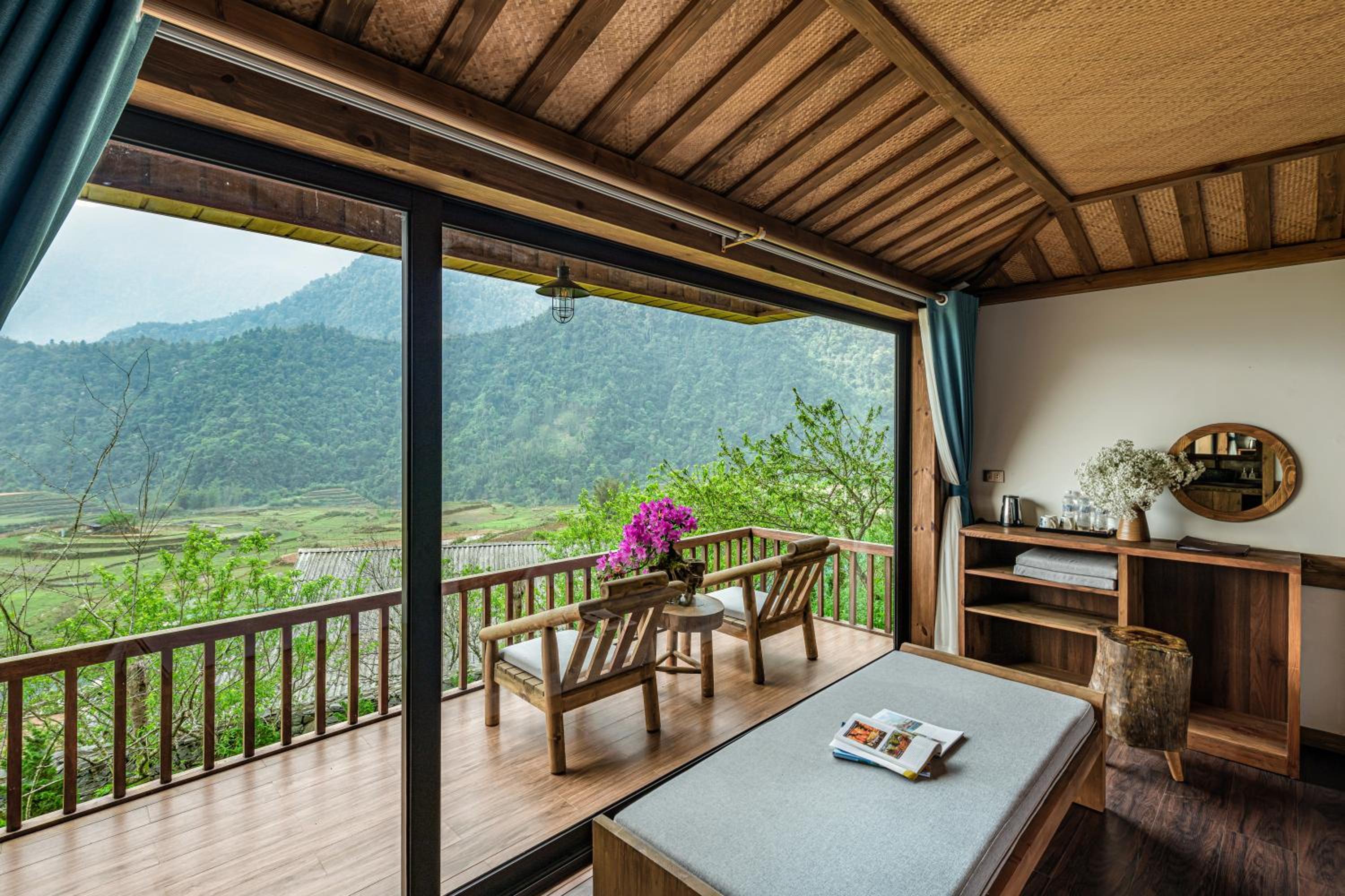 Two-Bedroom House - Photo 18