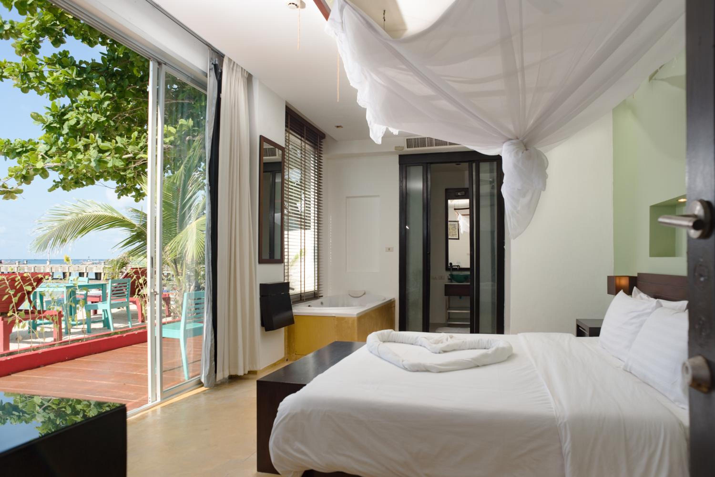 Suite with Sea View photo 1