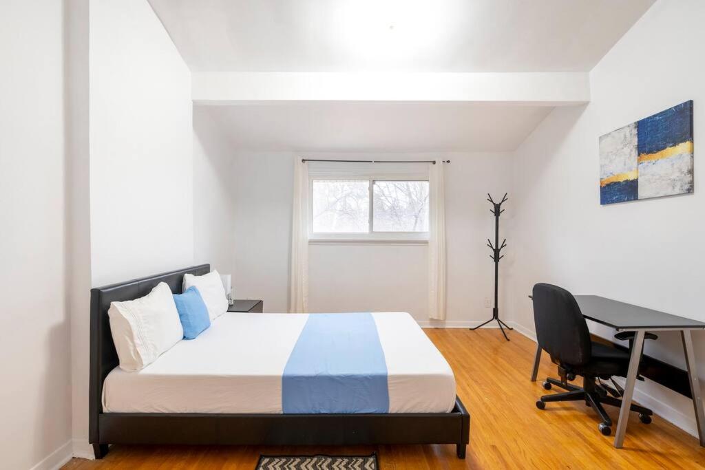 Deluxe Queen Room photo 1
