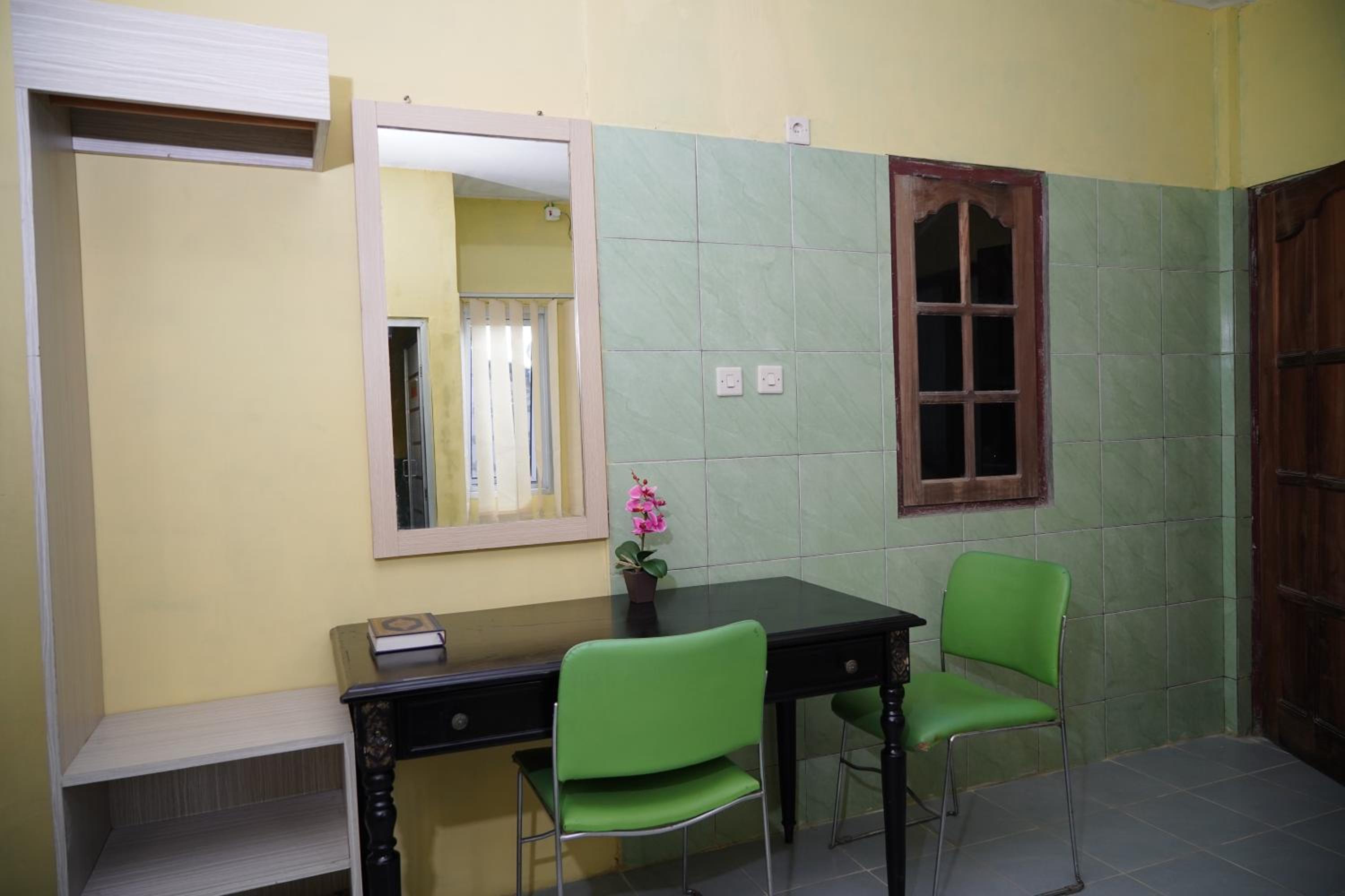Double Room with Private Bathroom photo 3