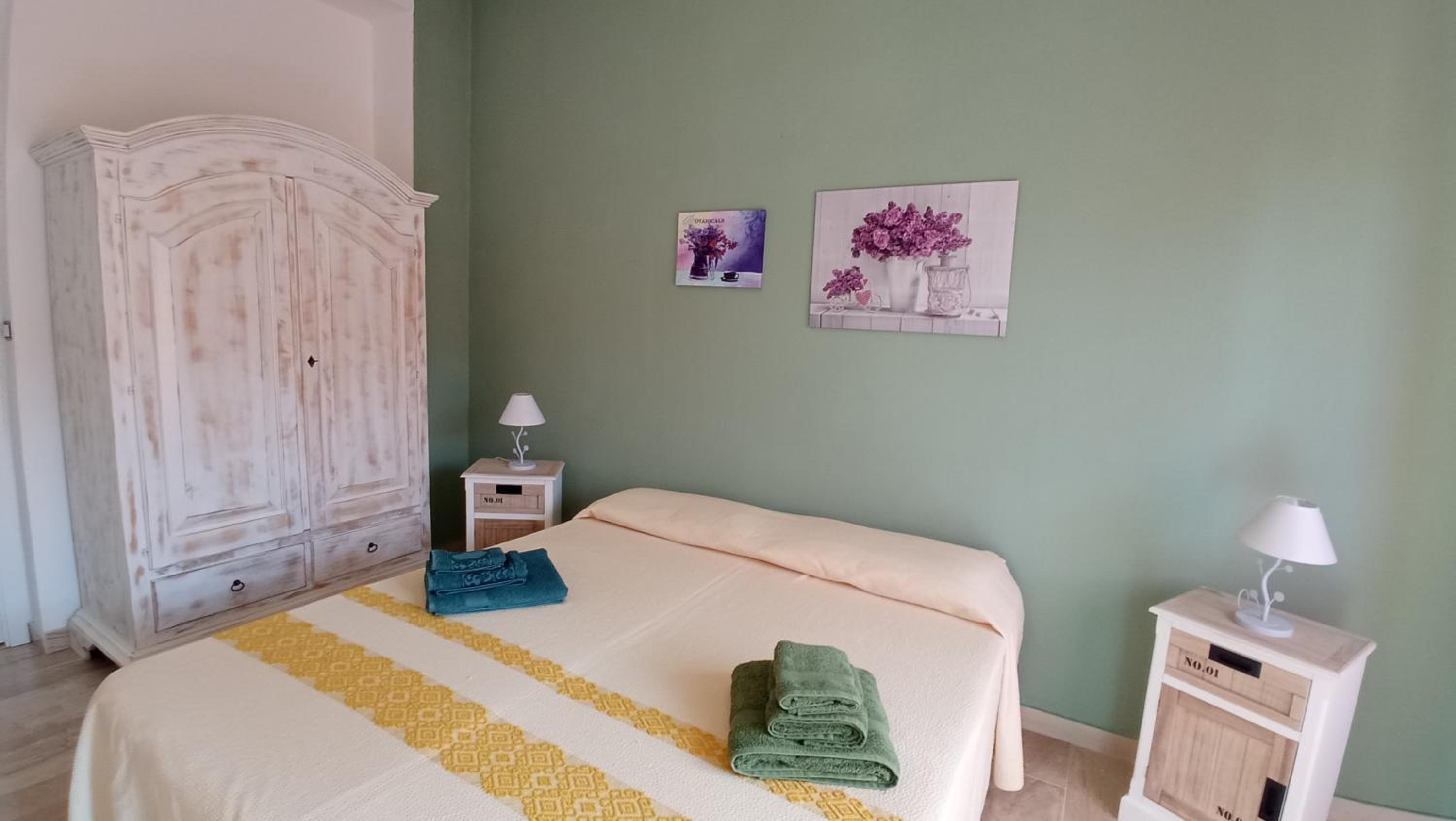 Double or Twin Room with Private Bathroom