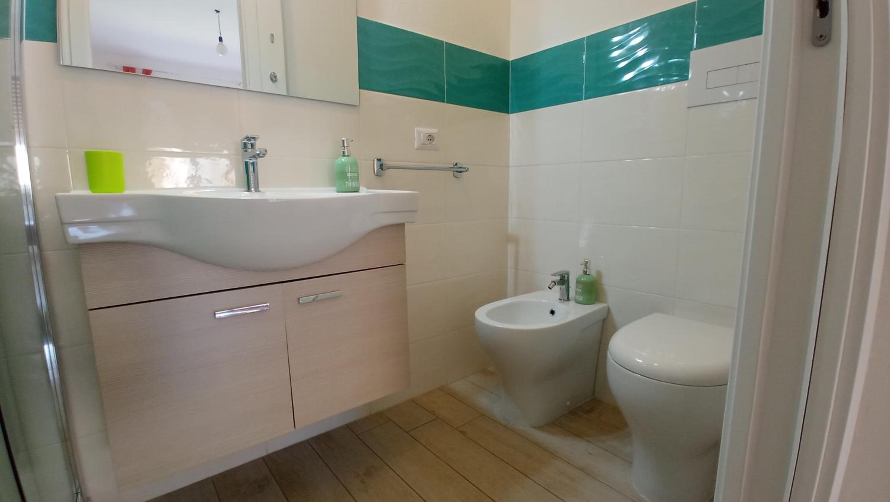 Double or Twin Room with Private Bathroom photo 2