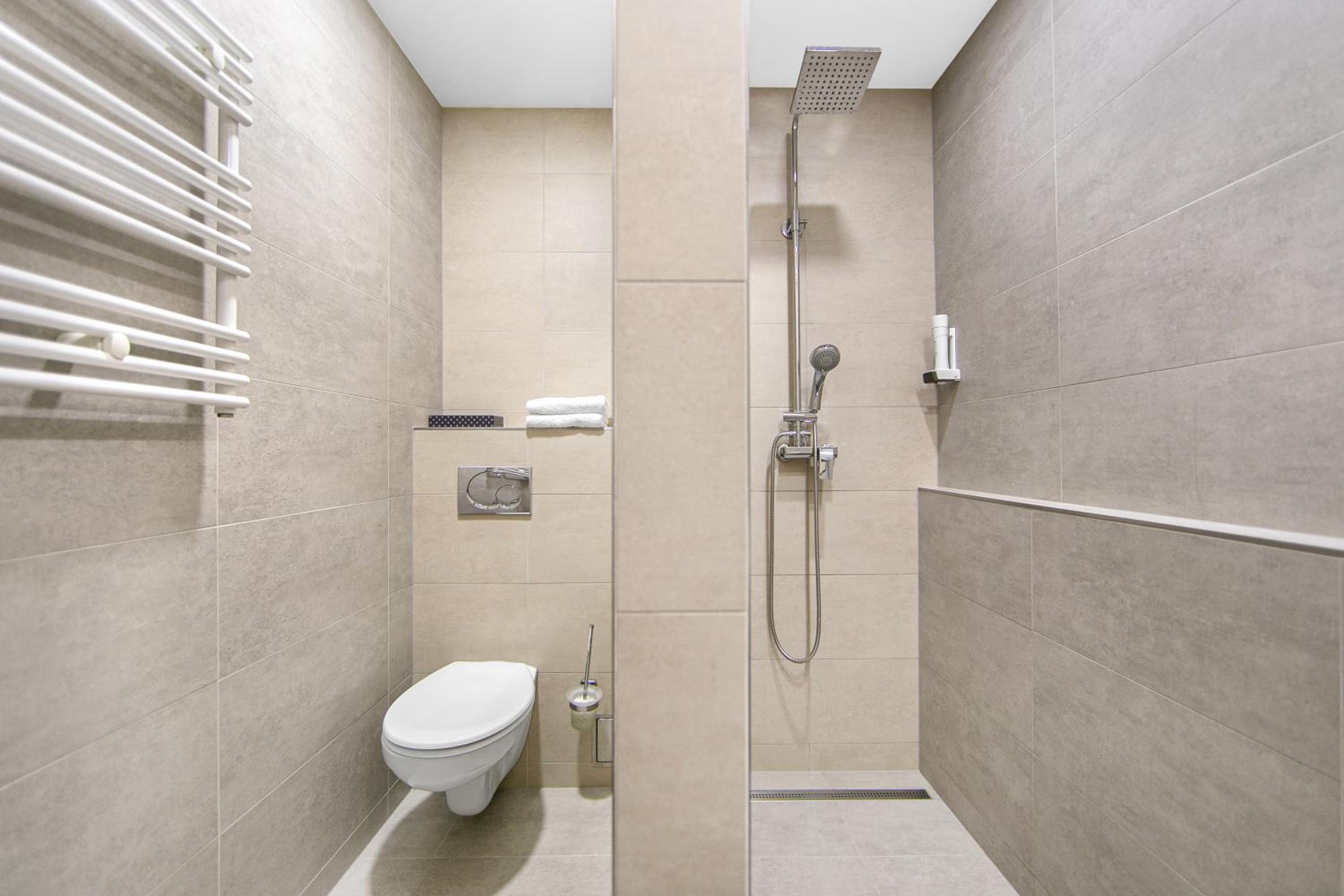Double Room with Balcony - Photo 2