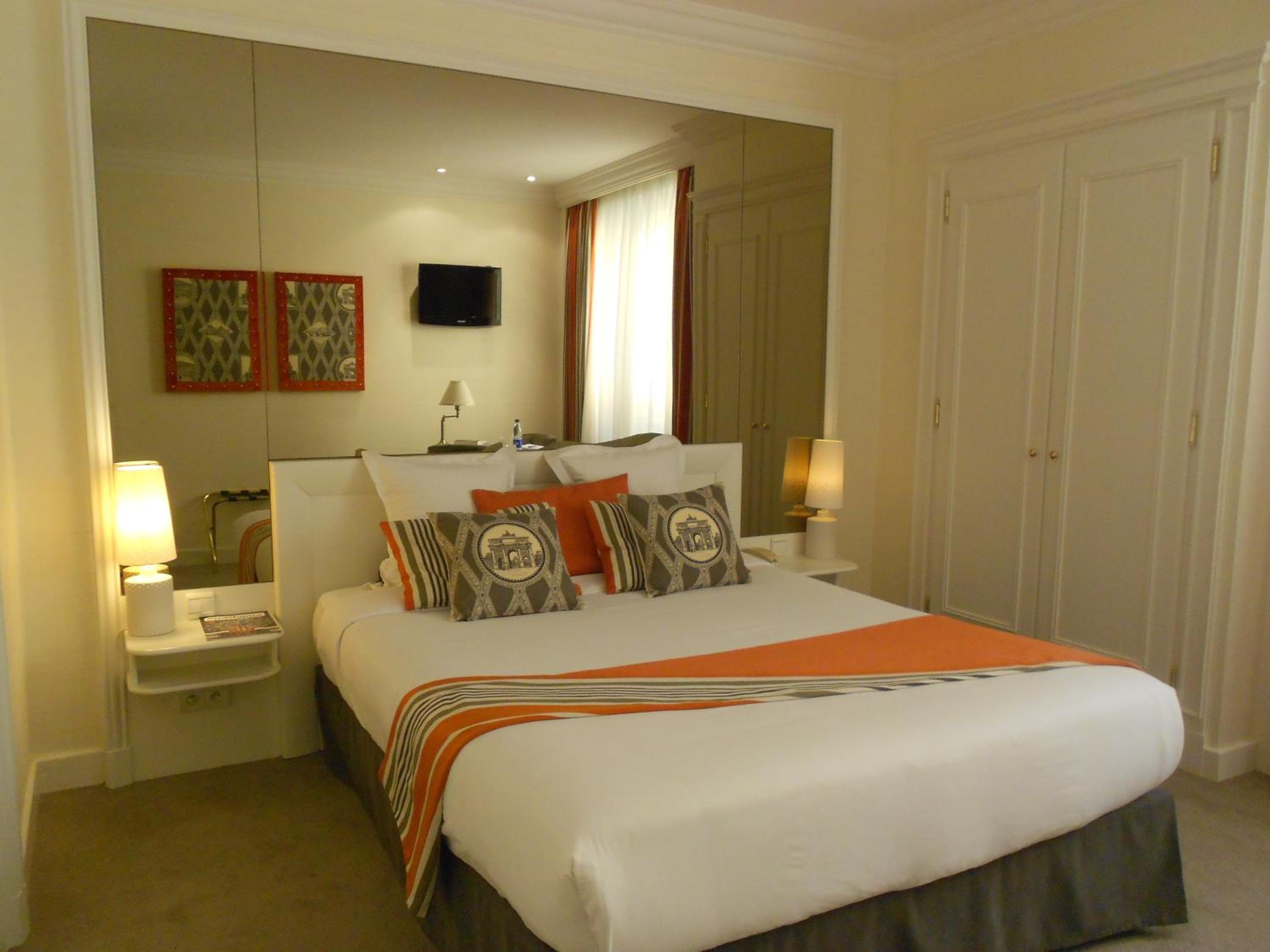 Superior Double Room - Photo 16