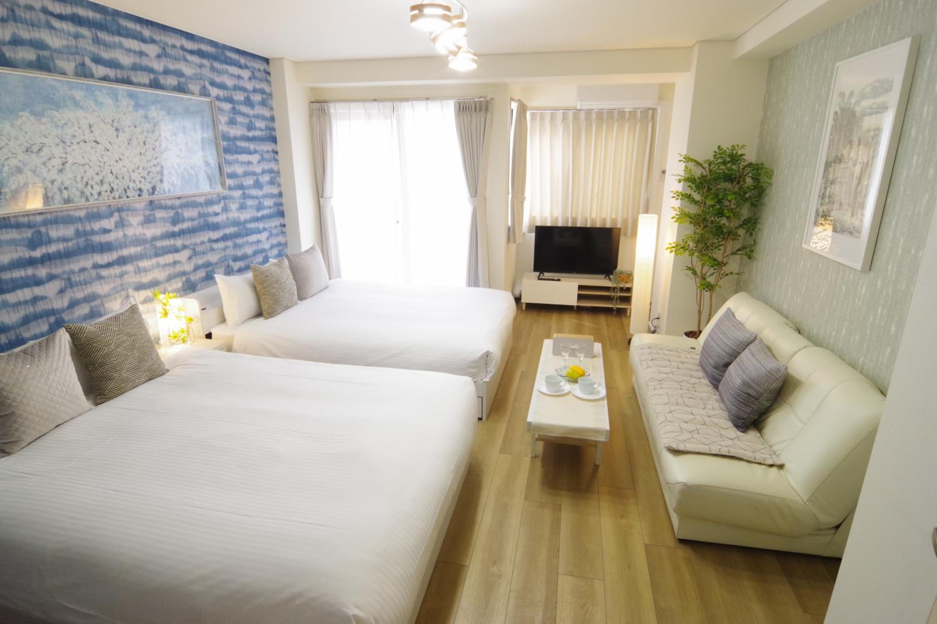 One-Bedroom Apartment