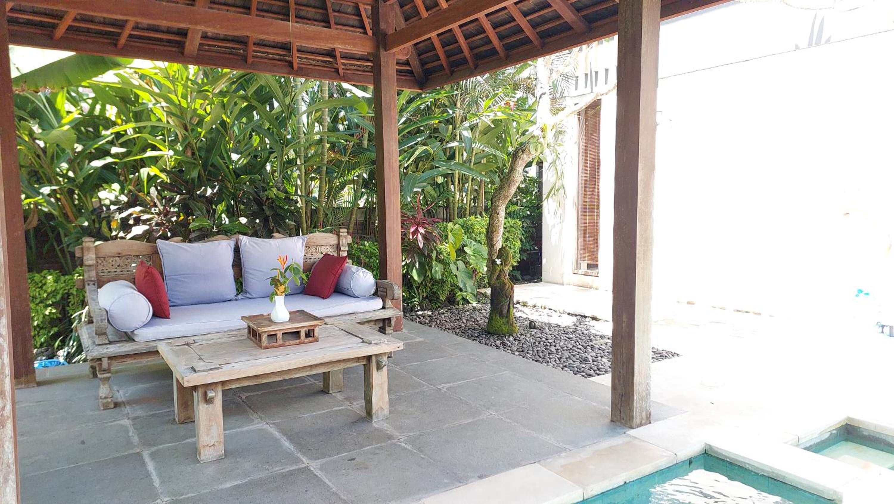 Three-Bedroom Villa - Photo 3