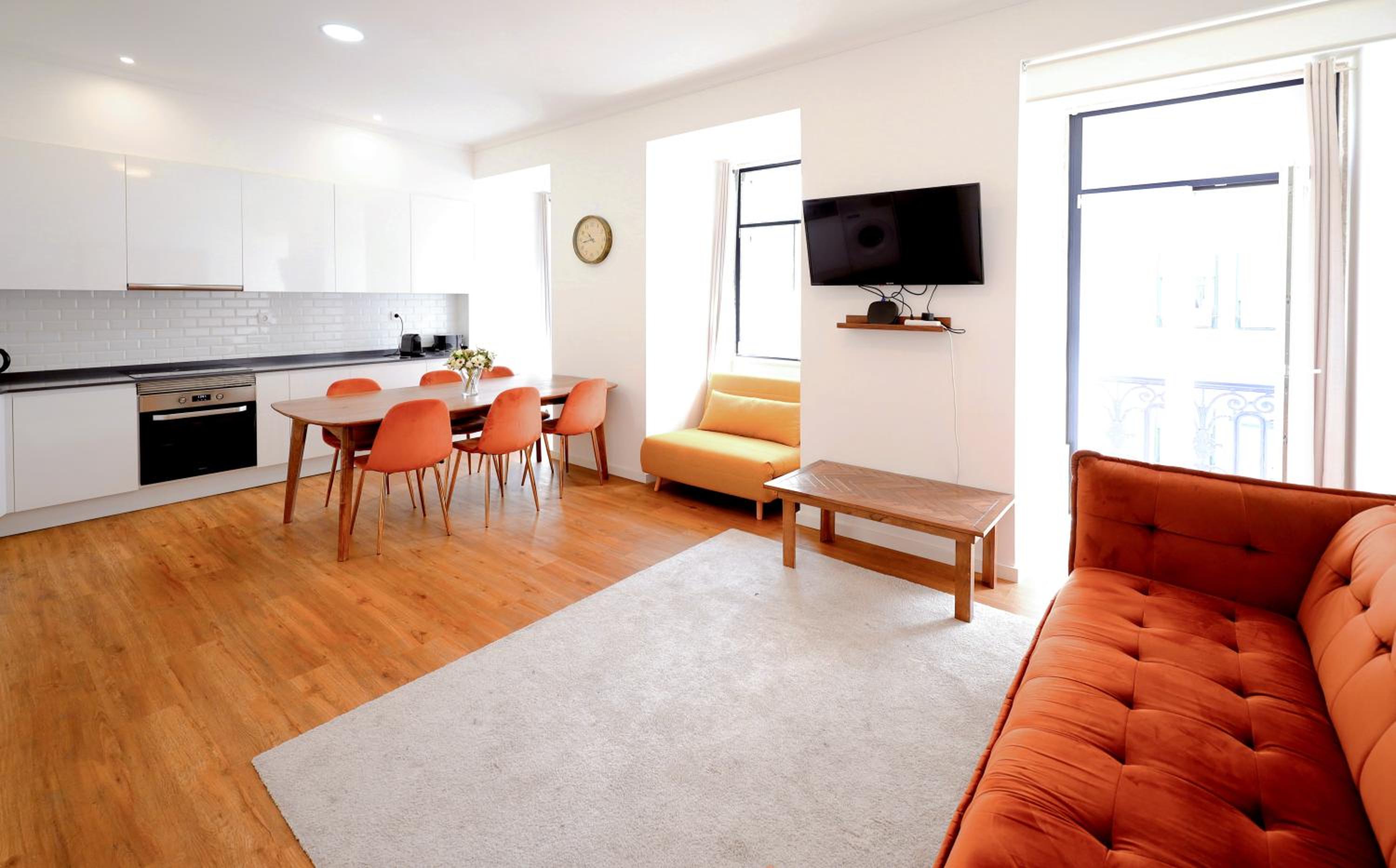 Three-Bedroom Apartment - Photo 7