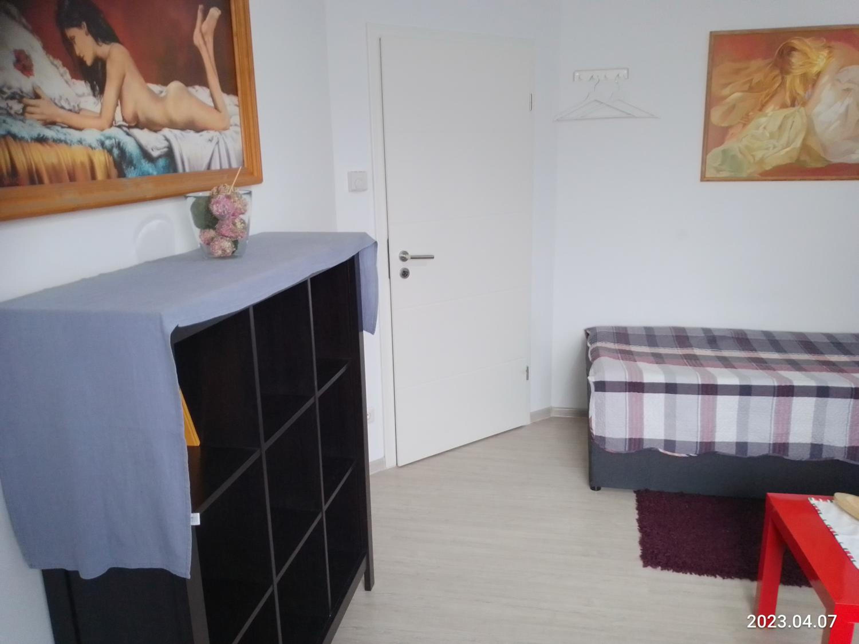 Apartment with Terrace - Photo 19