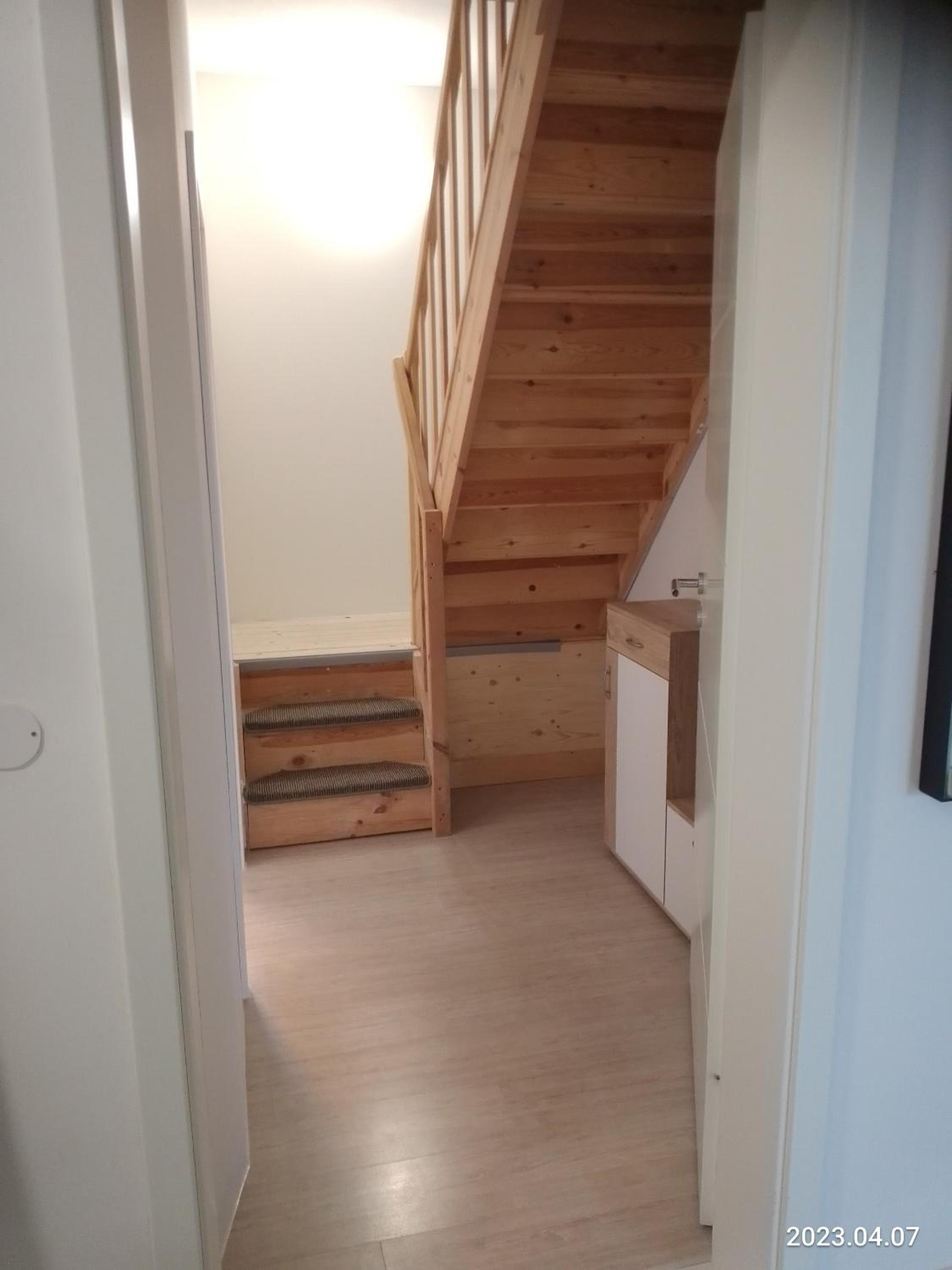 Apartment with Terrace - Photo 16