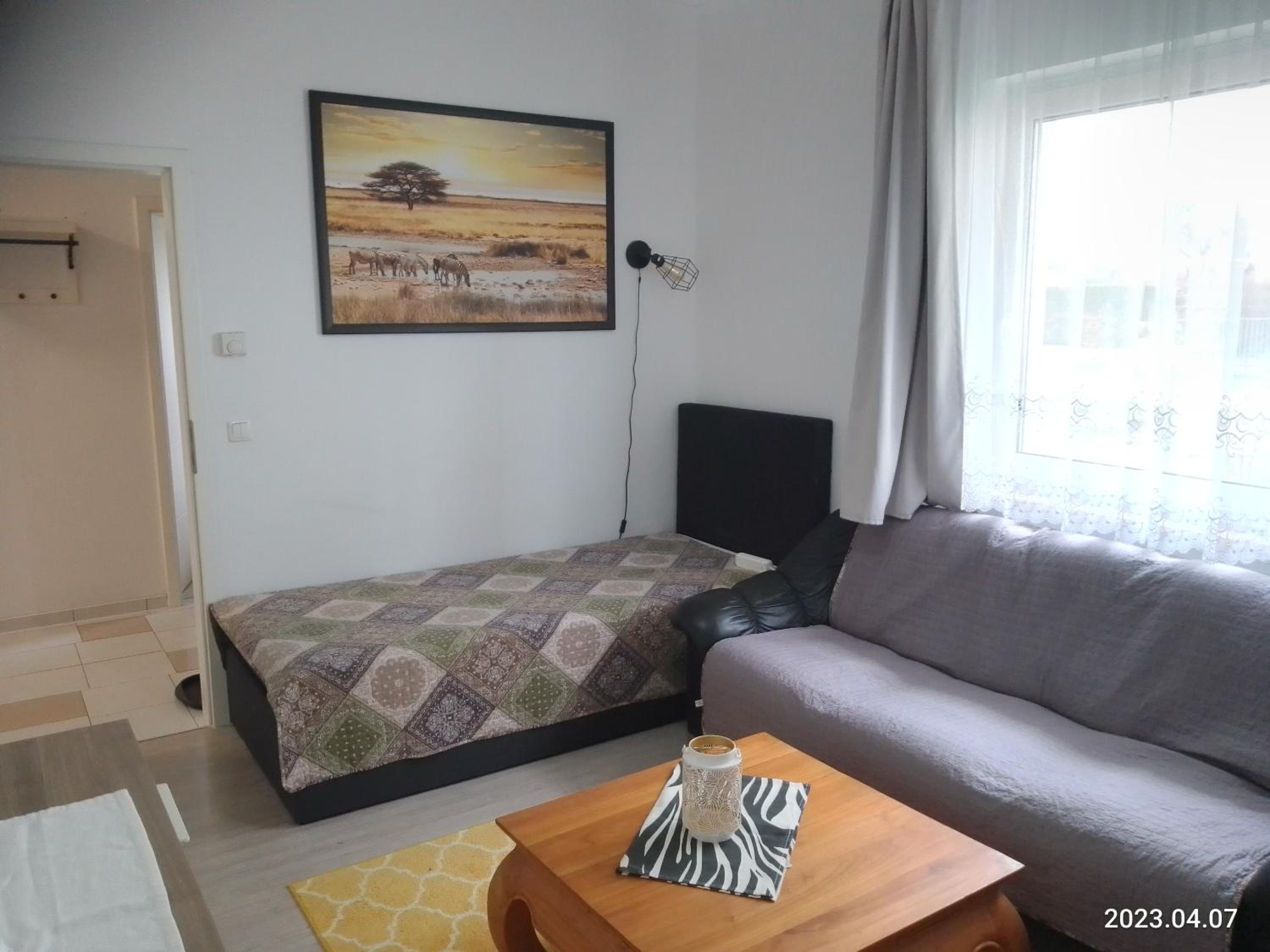 Apartment with Terrace - Photo 64