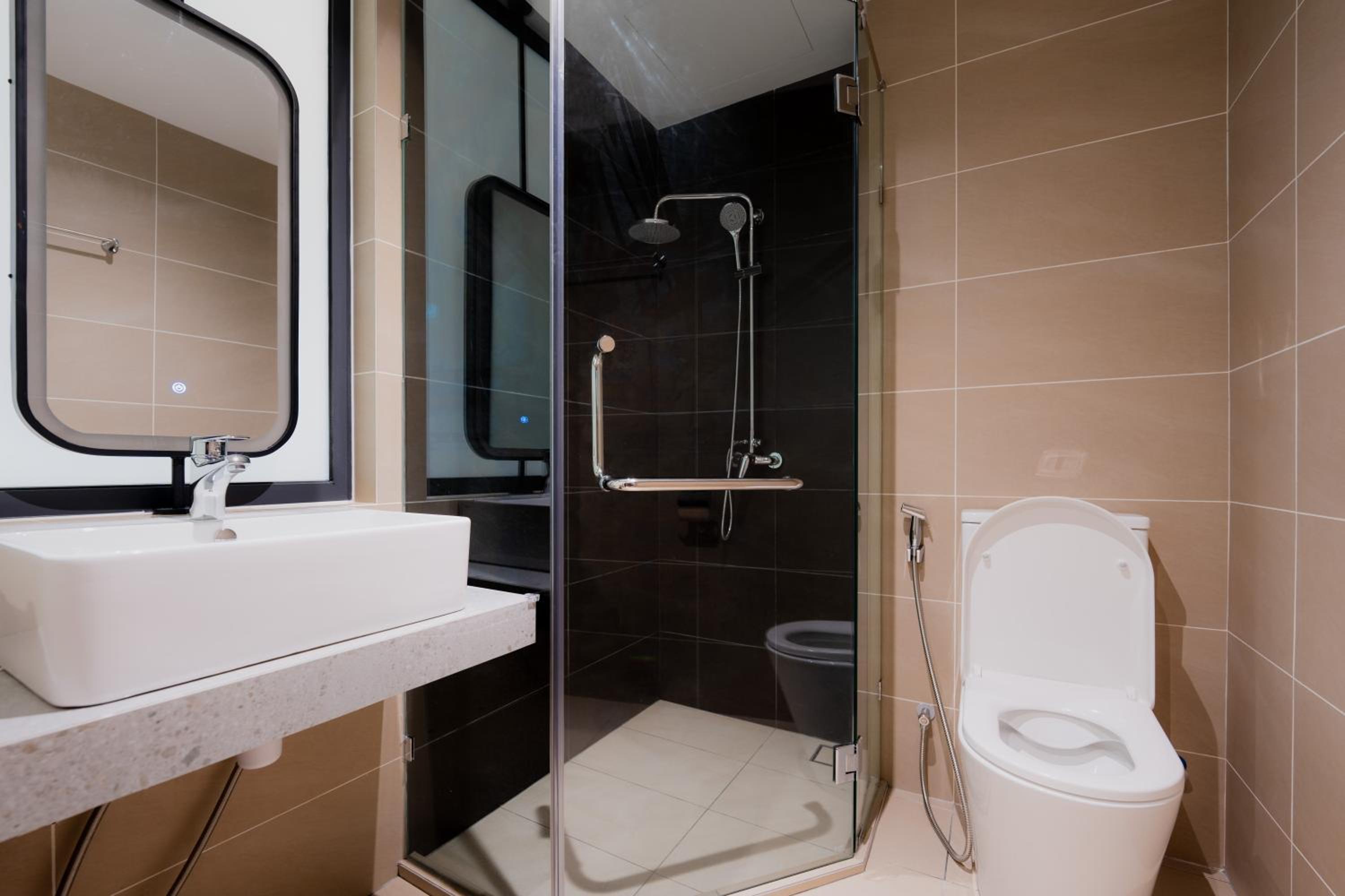 Triple Room with City View - Photo 5