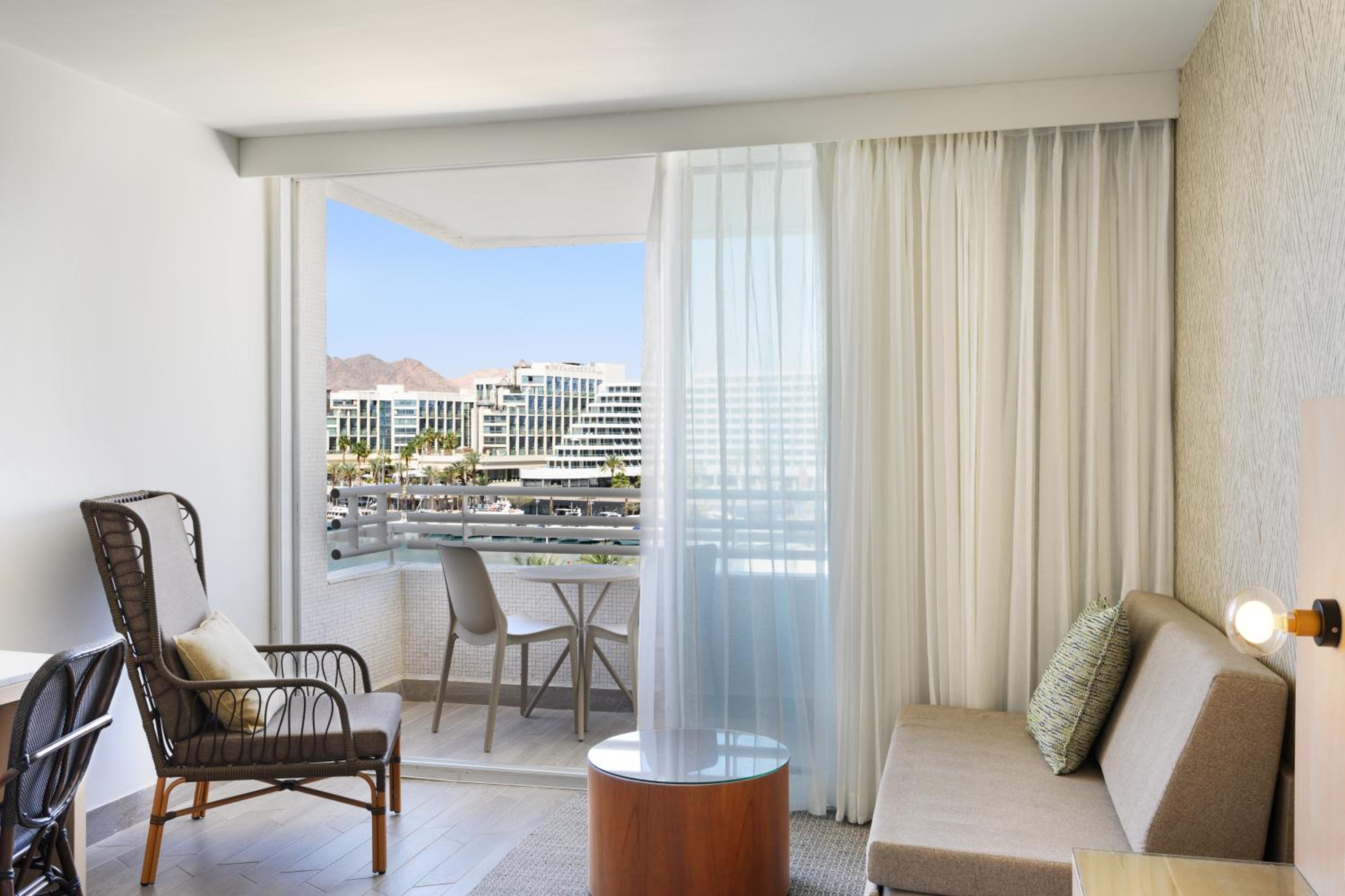 Marina View Room New - Photo 5