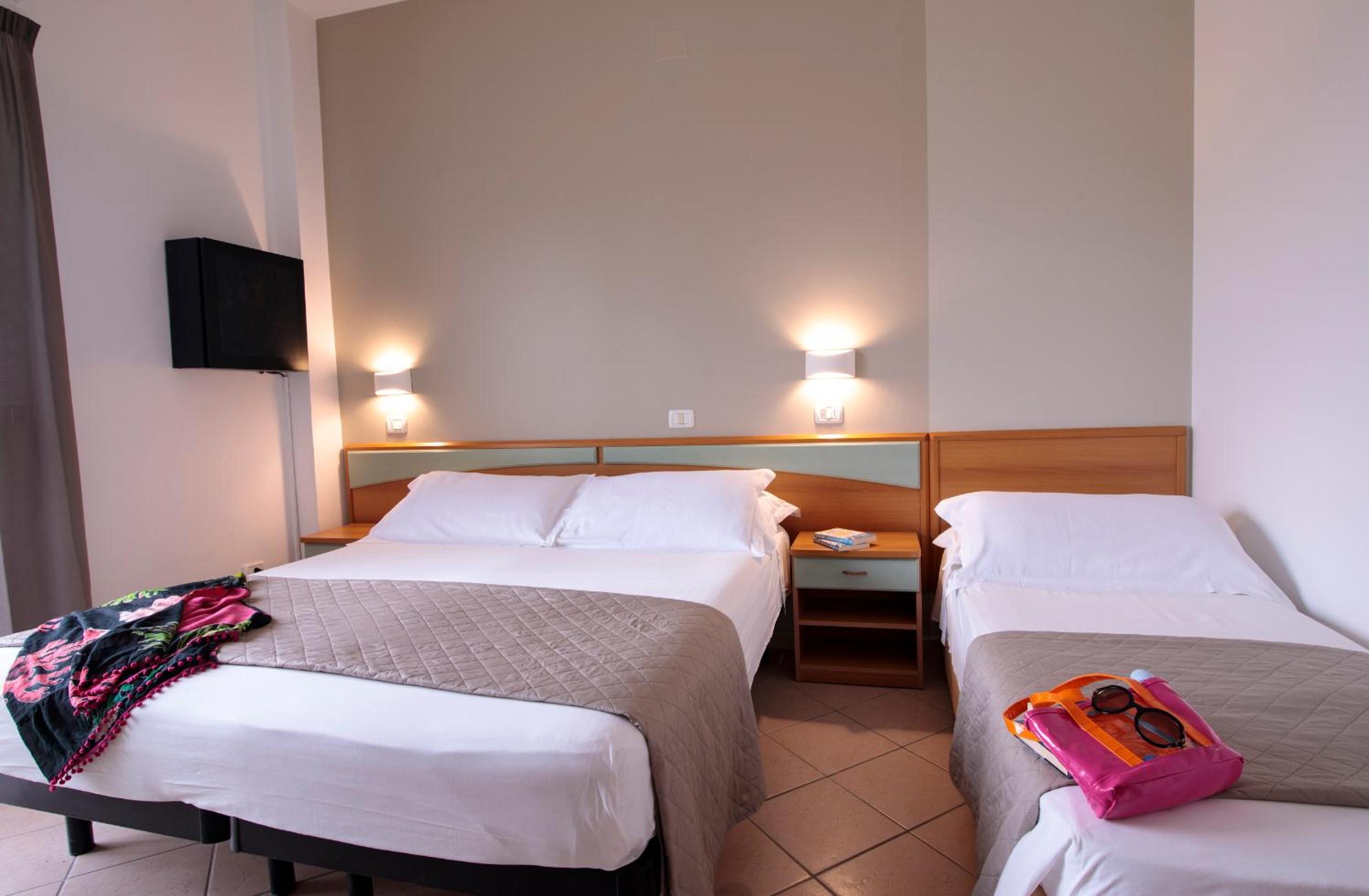 Comfort Triple Room - Photo 5