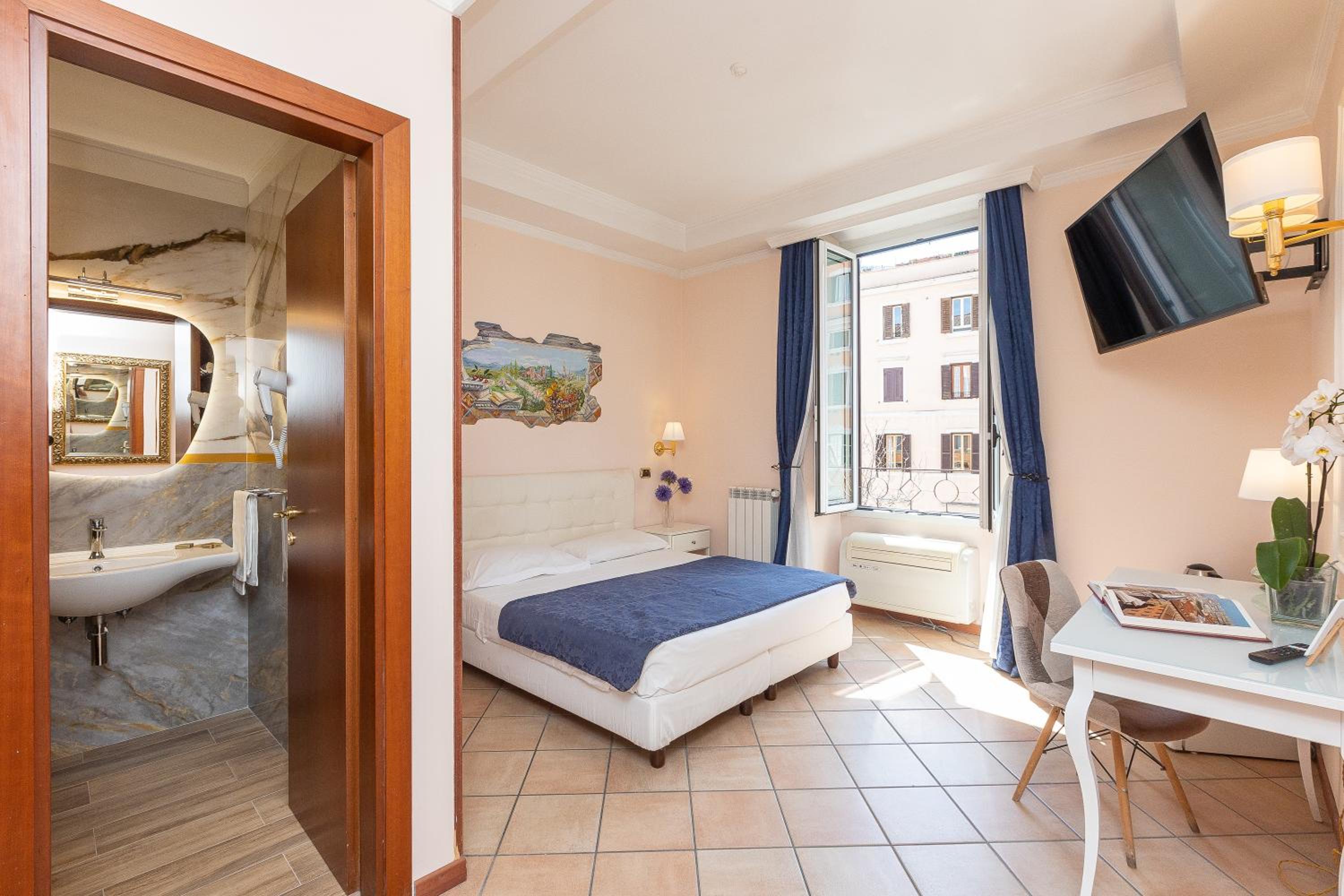 Superior Double or Twin Room photo 1