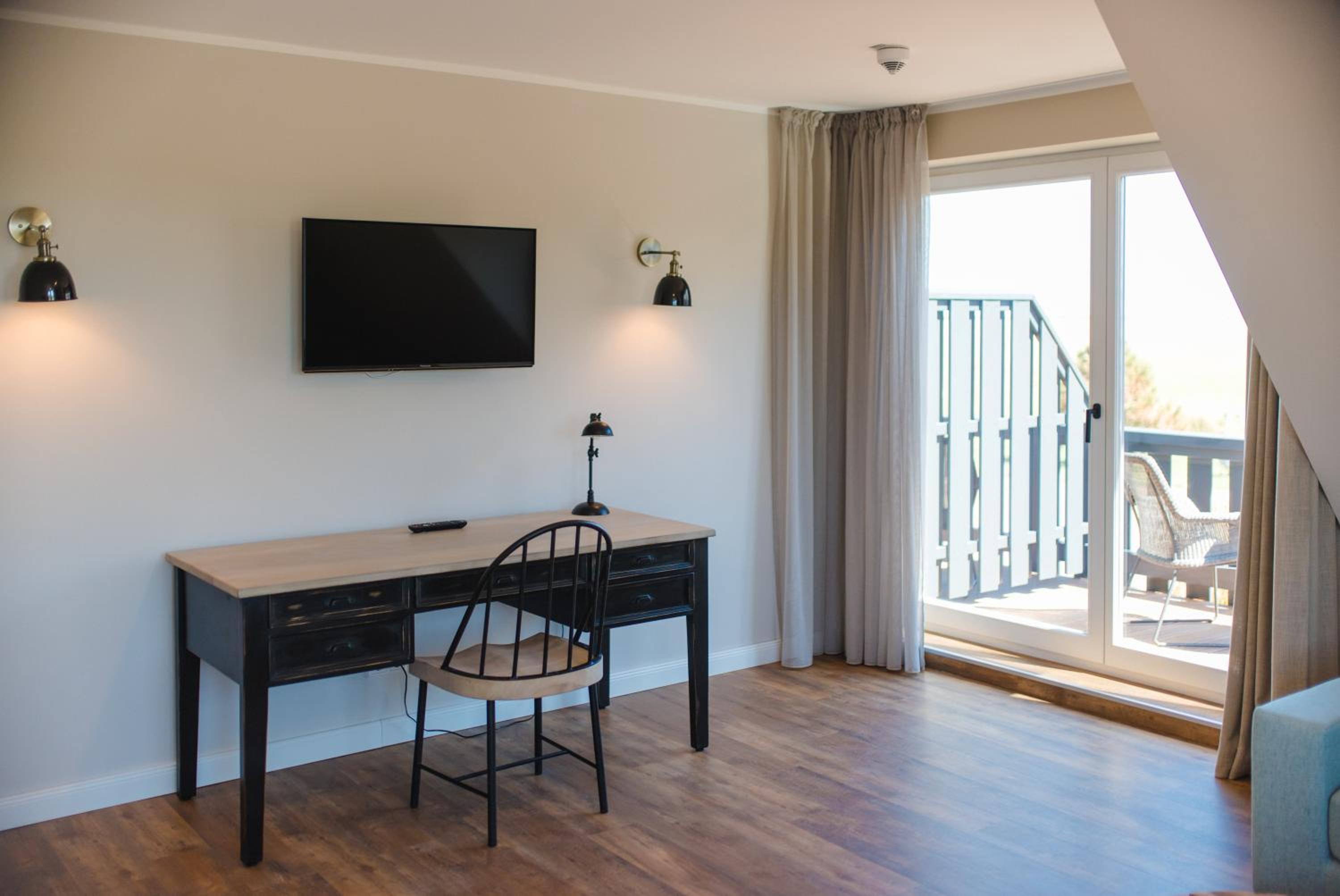 Apartment - Photo 1