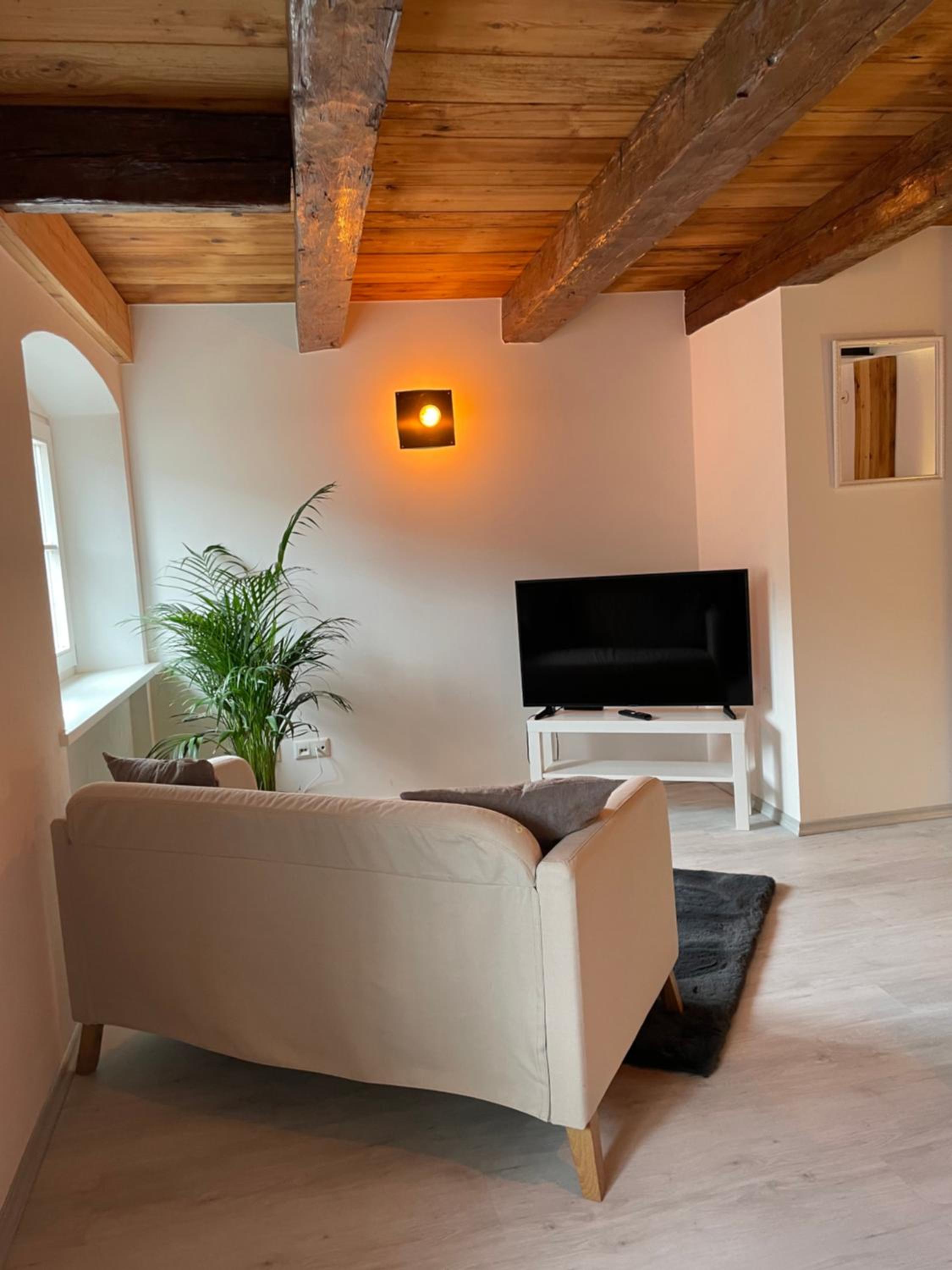 Deluxe Double or Twin Room with City View photo 2