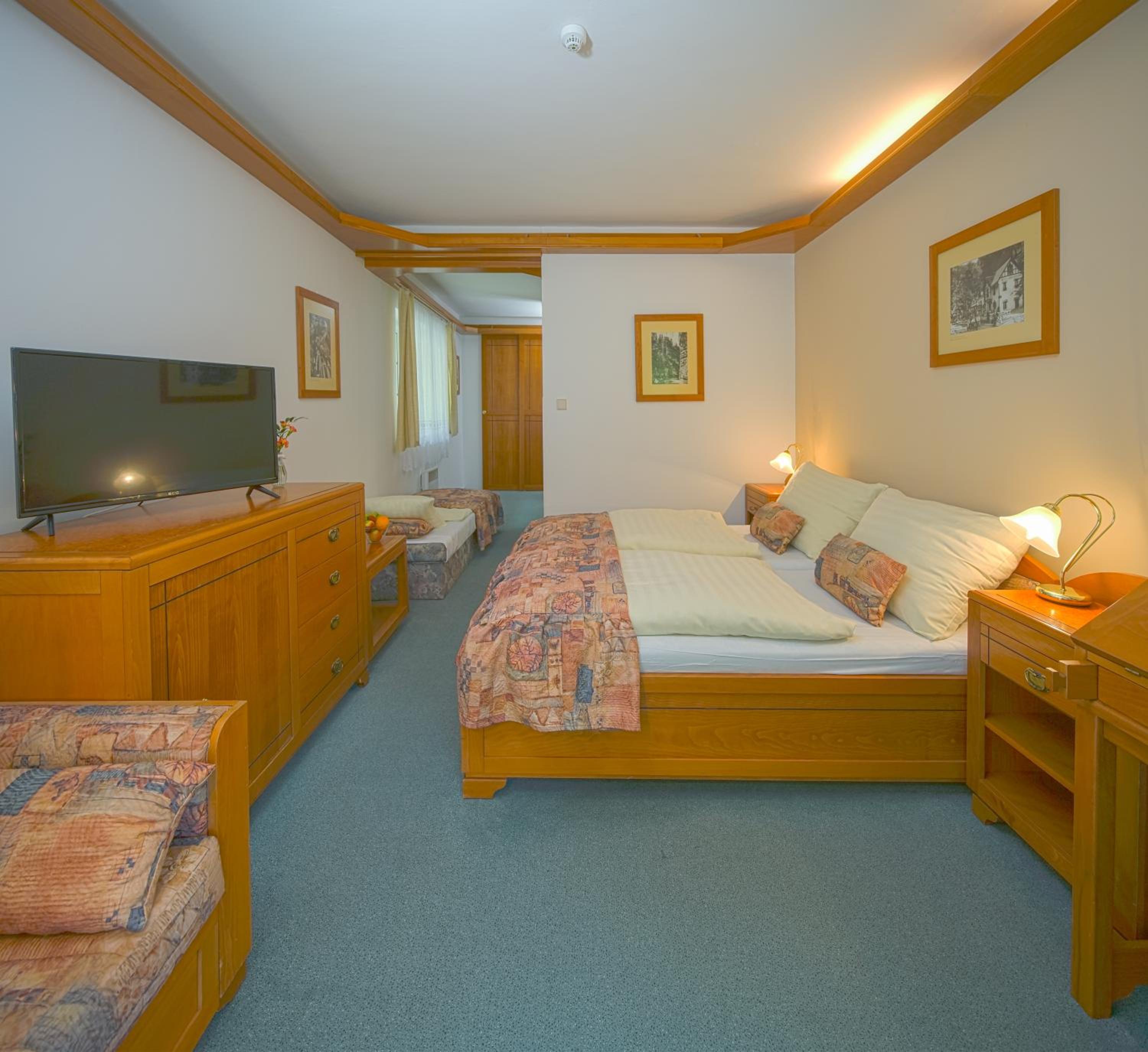 Triple Room with Balcony