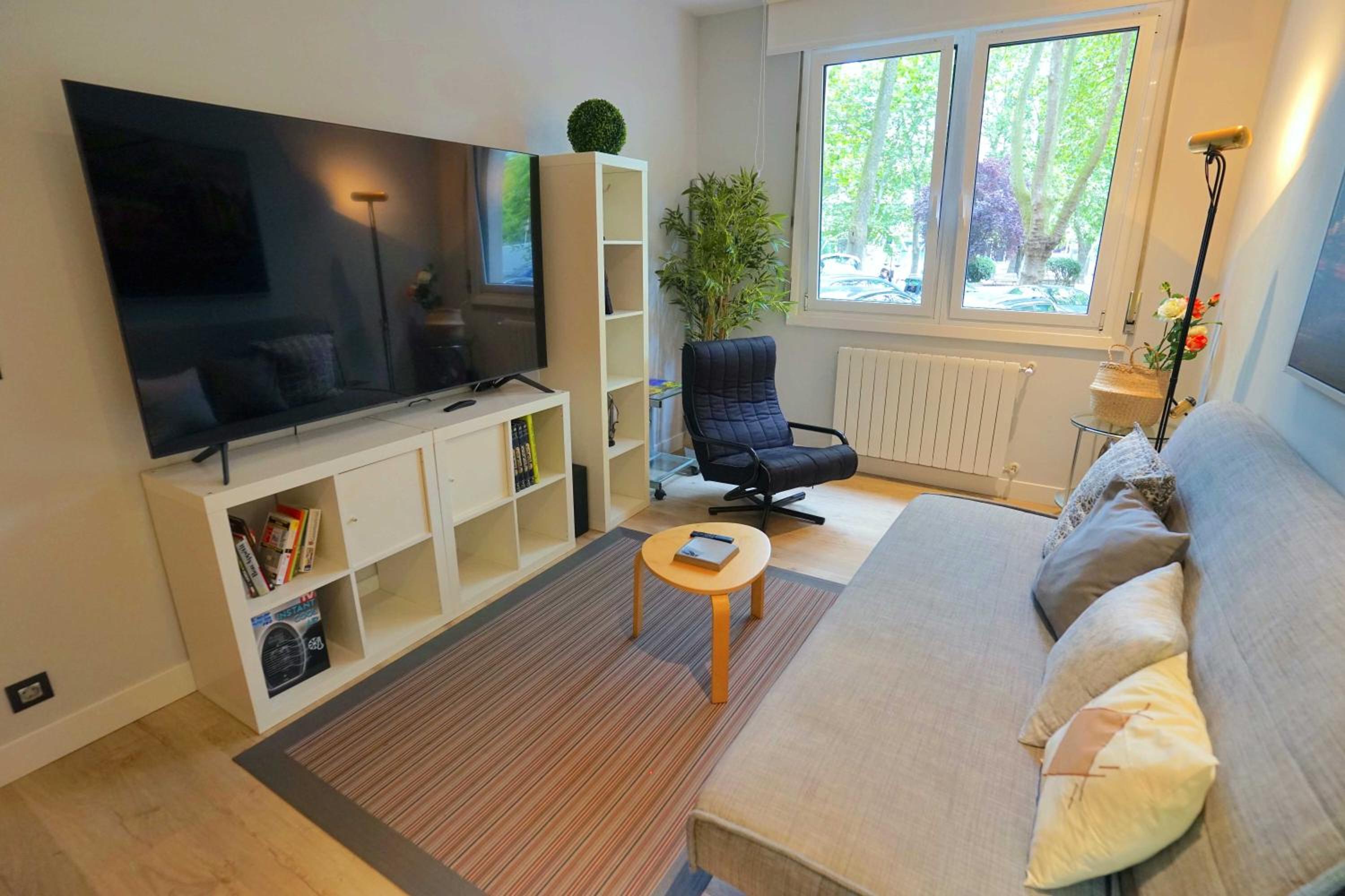 Two-Bedroom Apartment - Photo 36