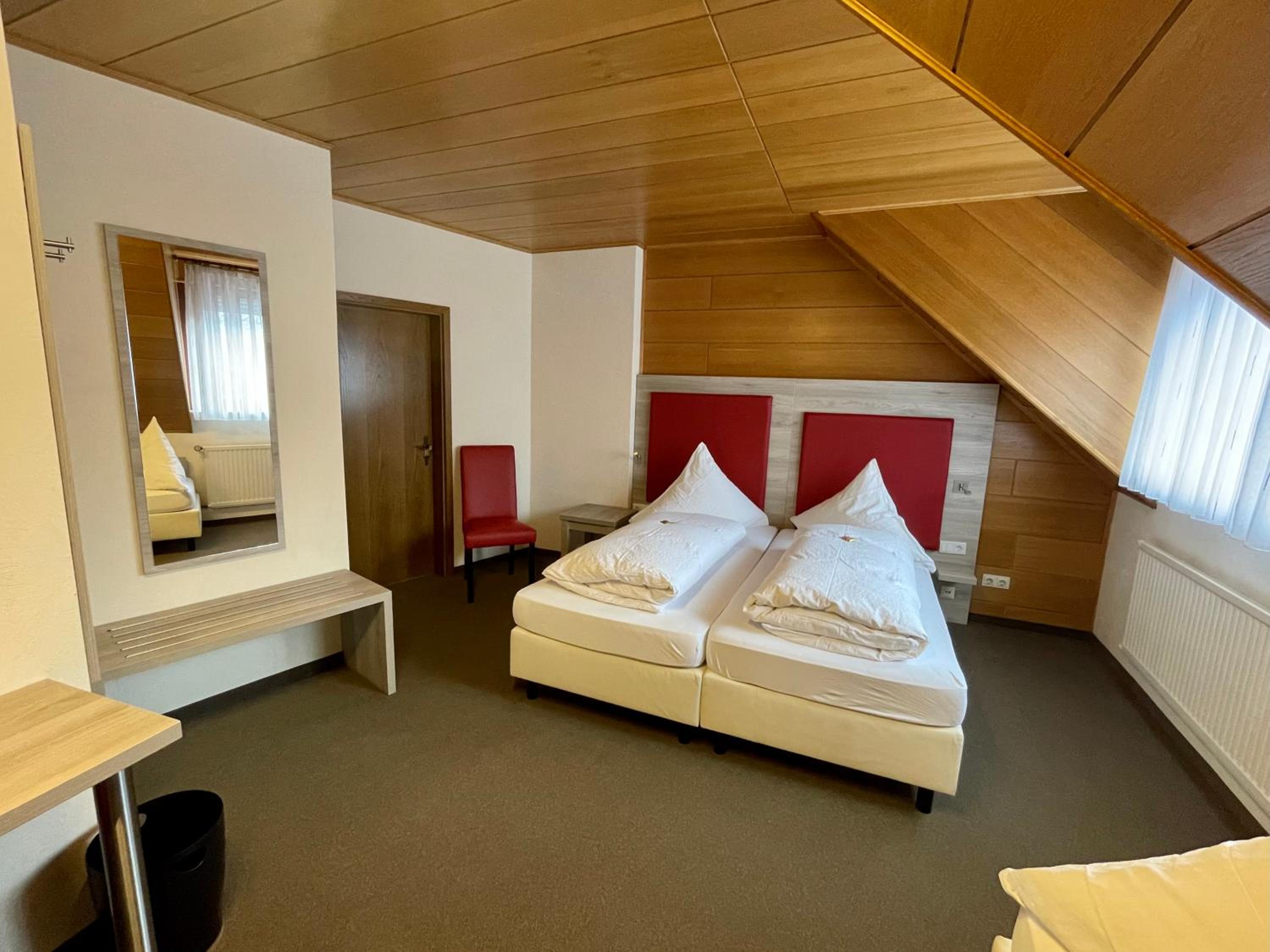 Comfort Triple Room