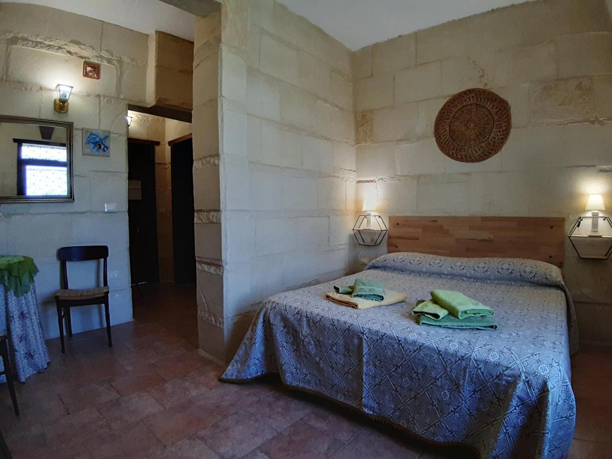 Deluxe Room - Photo 2