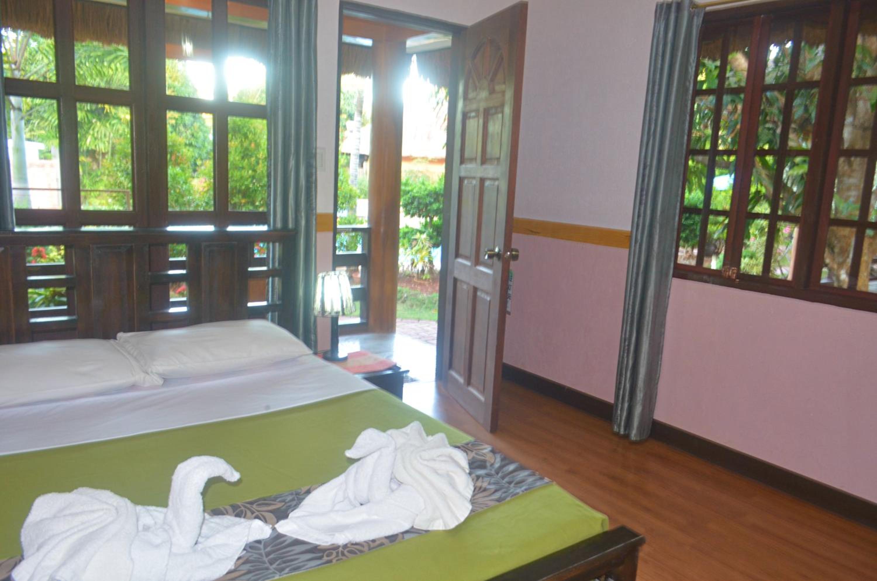 Double Room - Photo 6
