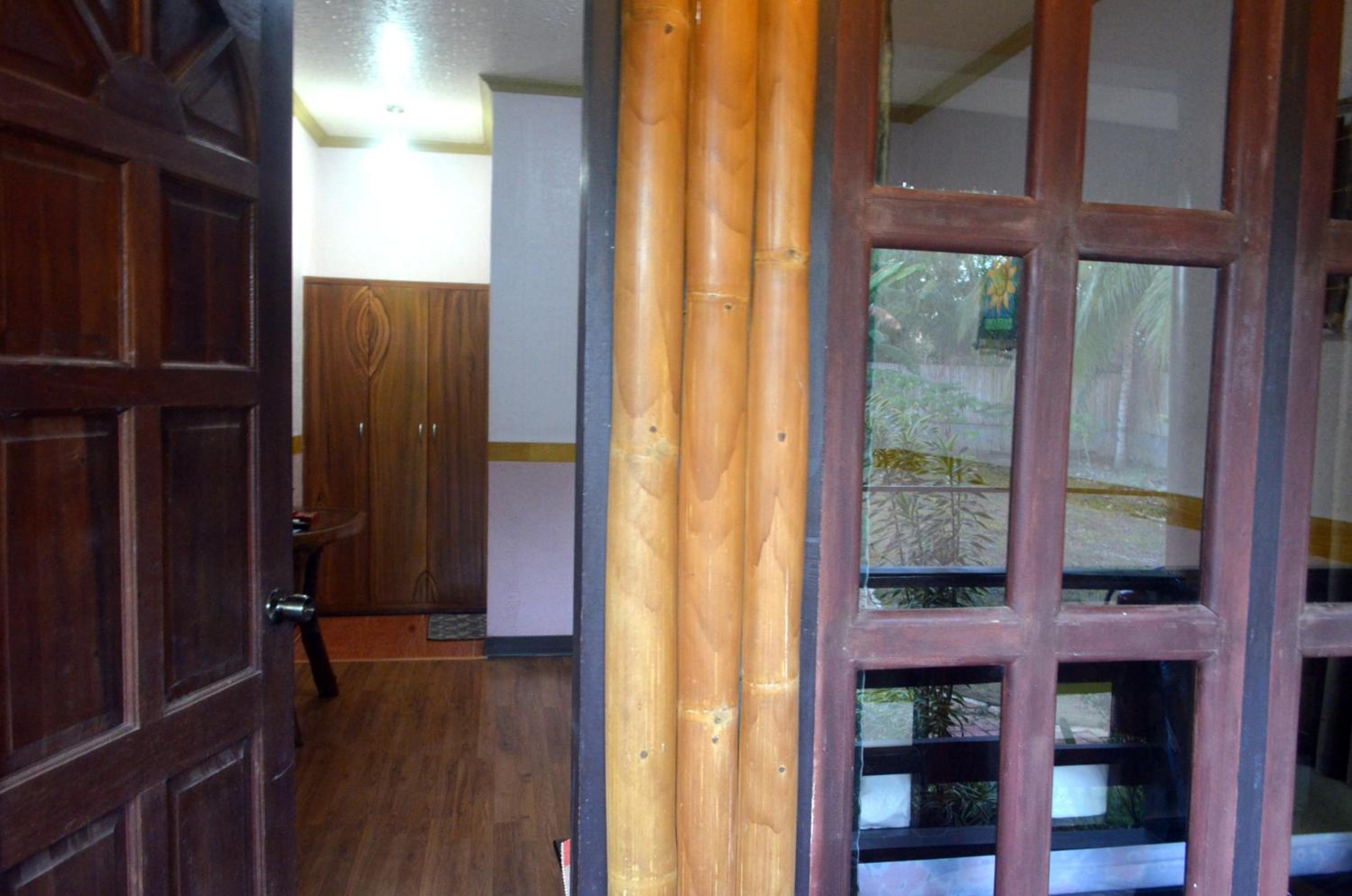 Double Room - Photo 11