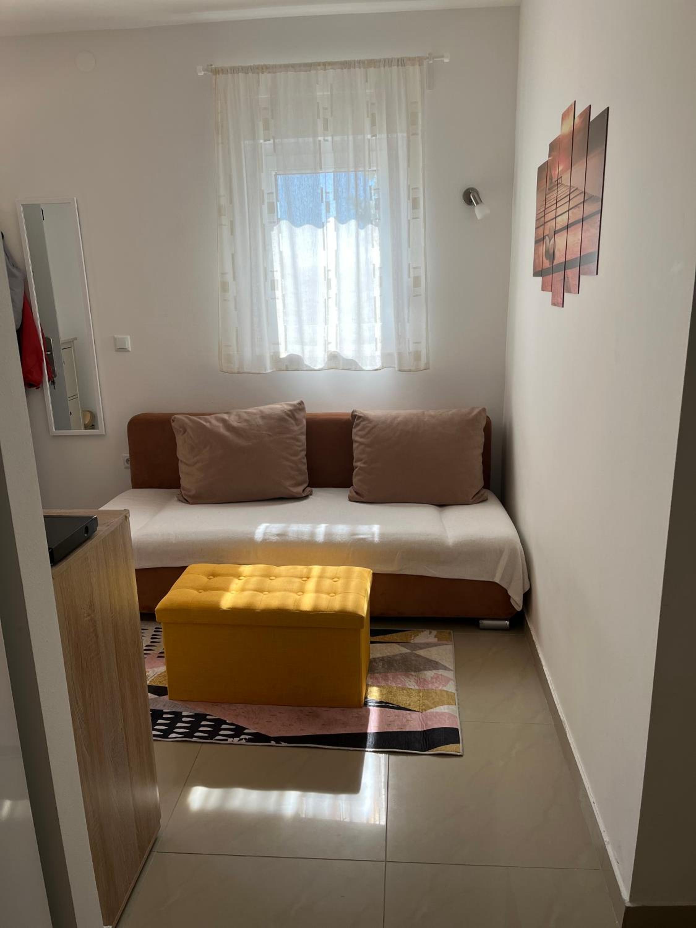One-Bedroom House photo 3