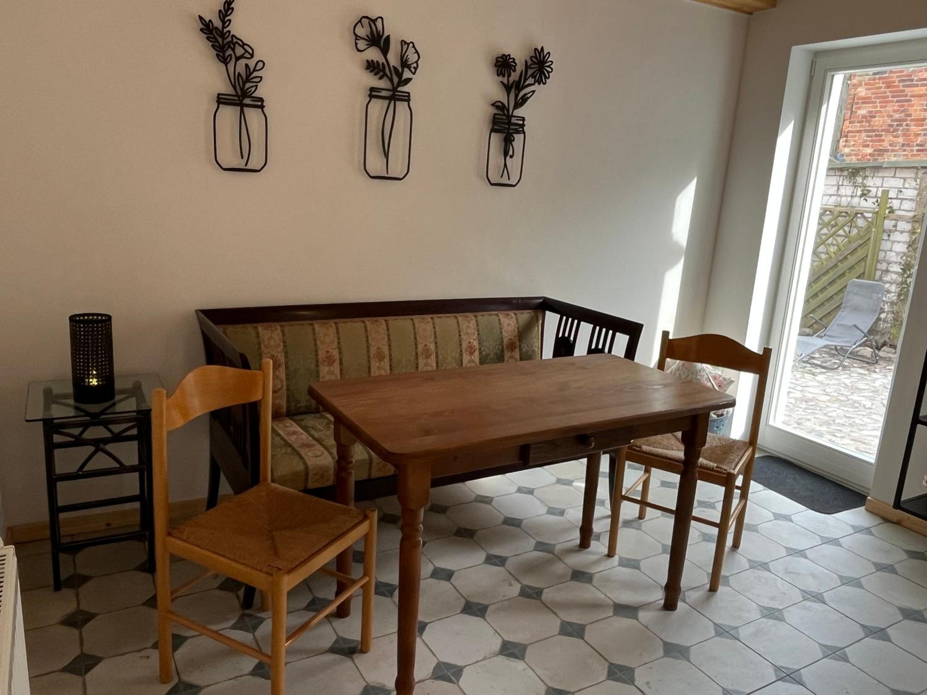 Coach House photo 3