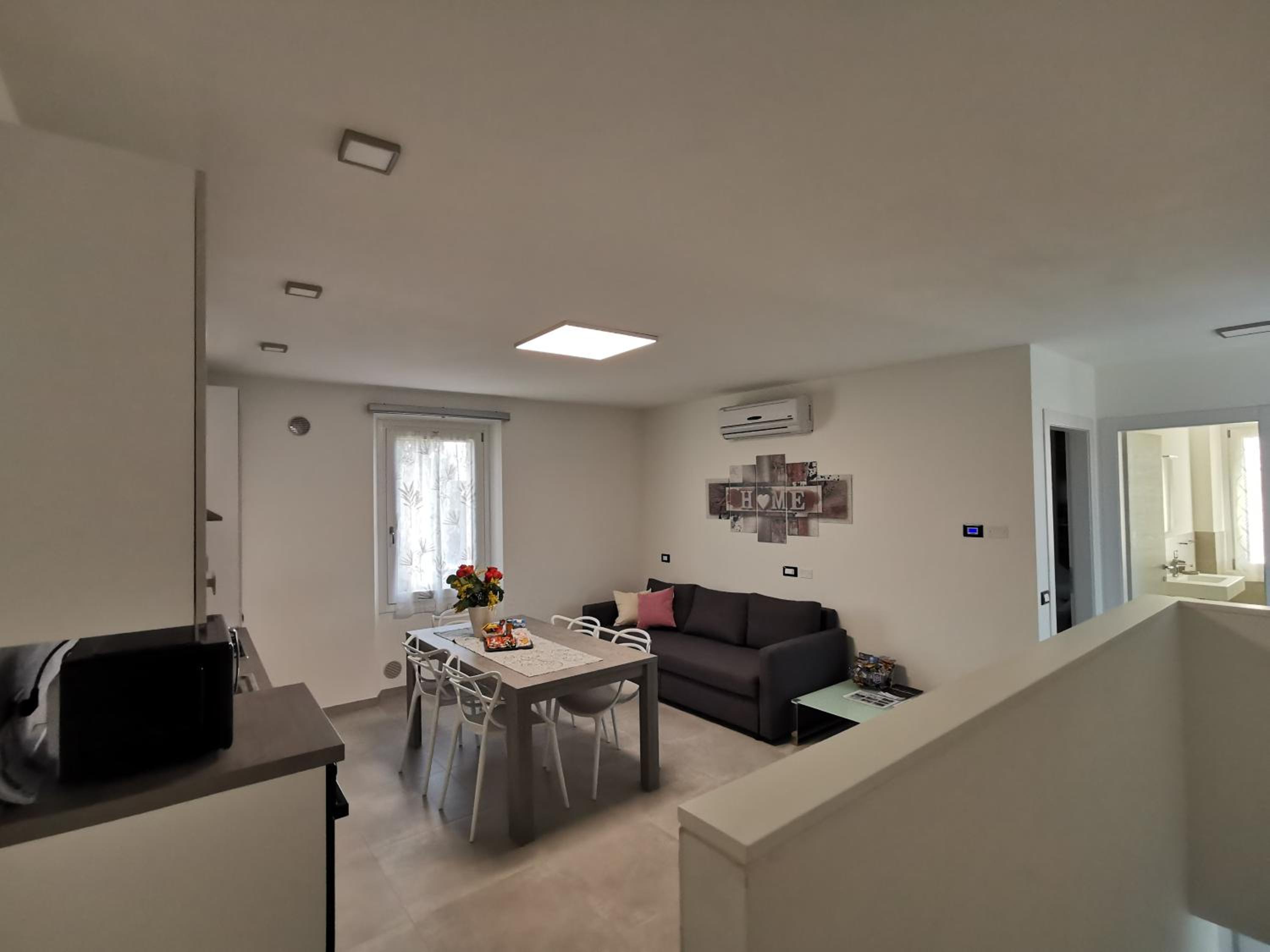 One-Bedroom House photo 3