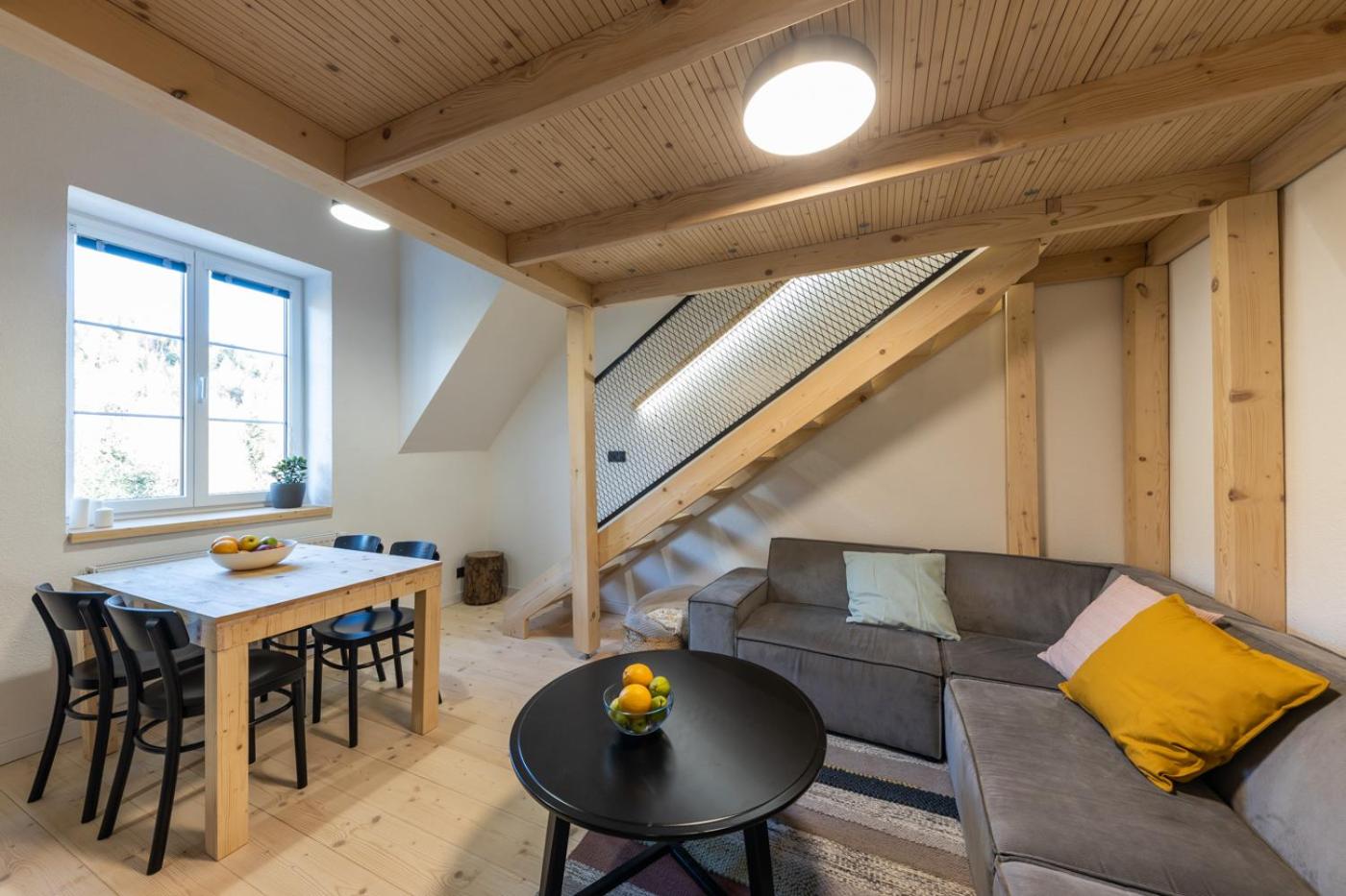 Two-Bedroom Apartment - Photo 5