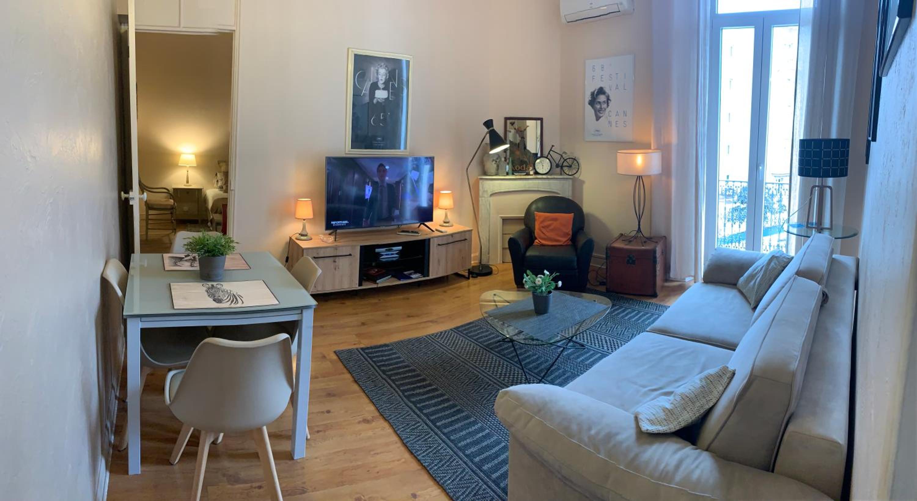 One-Bedroom Apartment