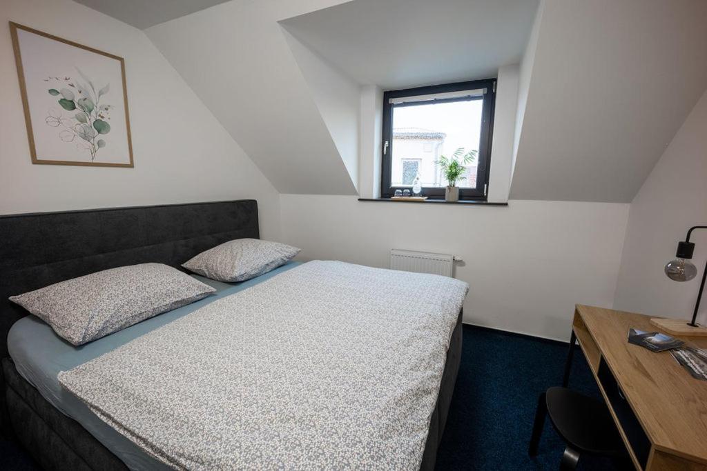 Double Room with Private Bathroom photo 3