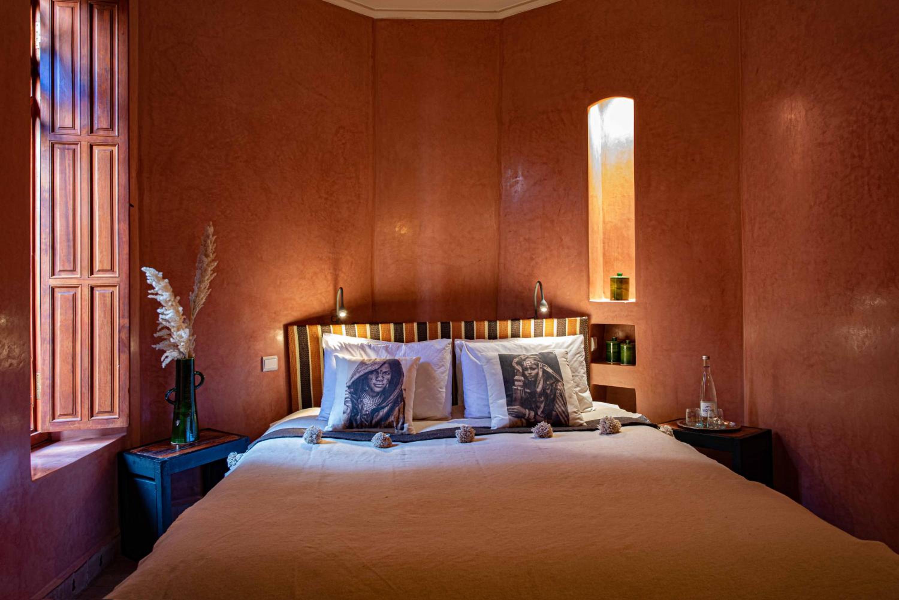 Deluxe Triple Room Orange