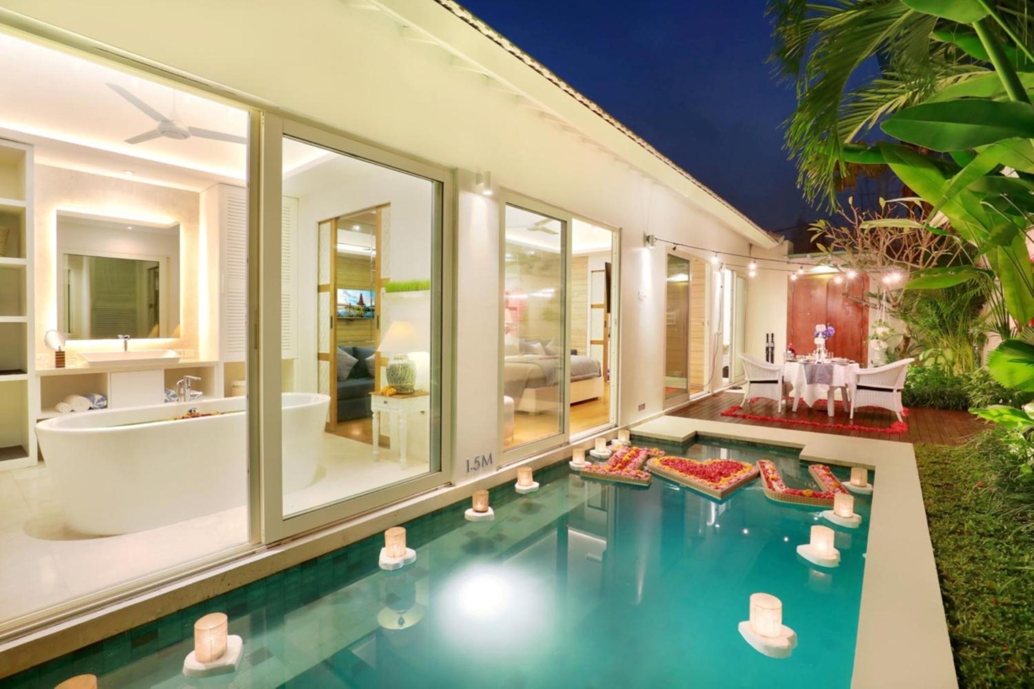 Royal One Bedroom Villa with Private Jetted Pool