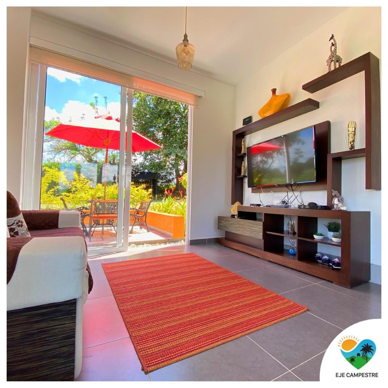 Villa photo 1