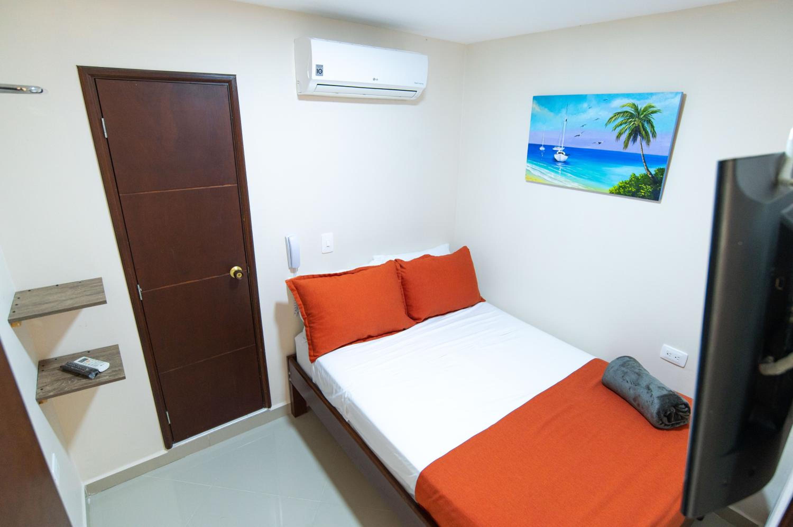 Deluxe Double Room photo 2