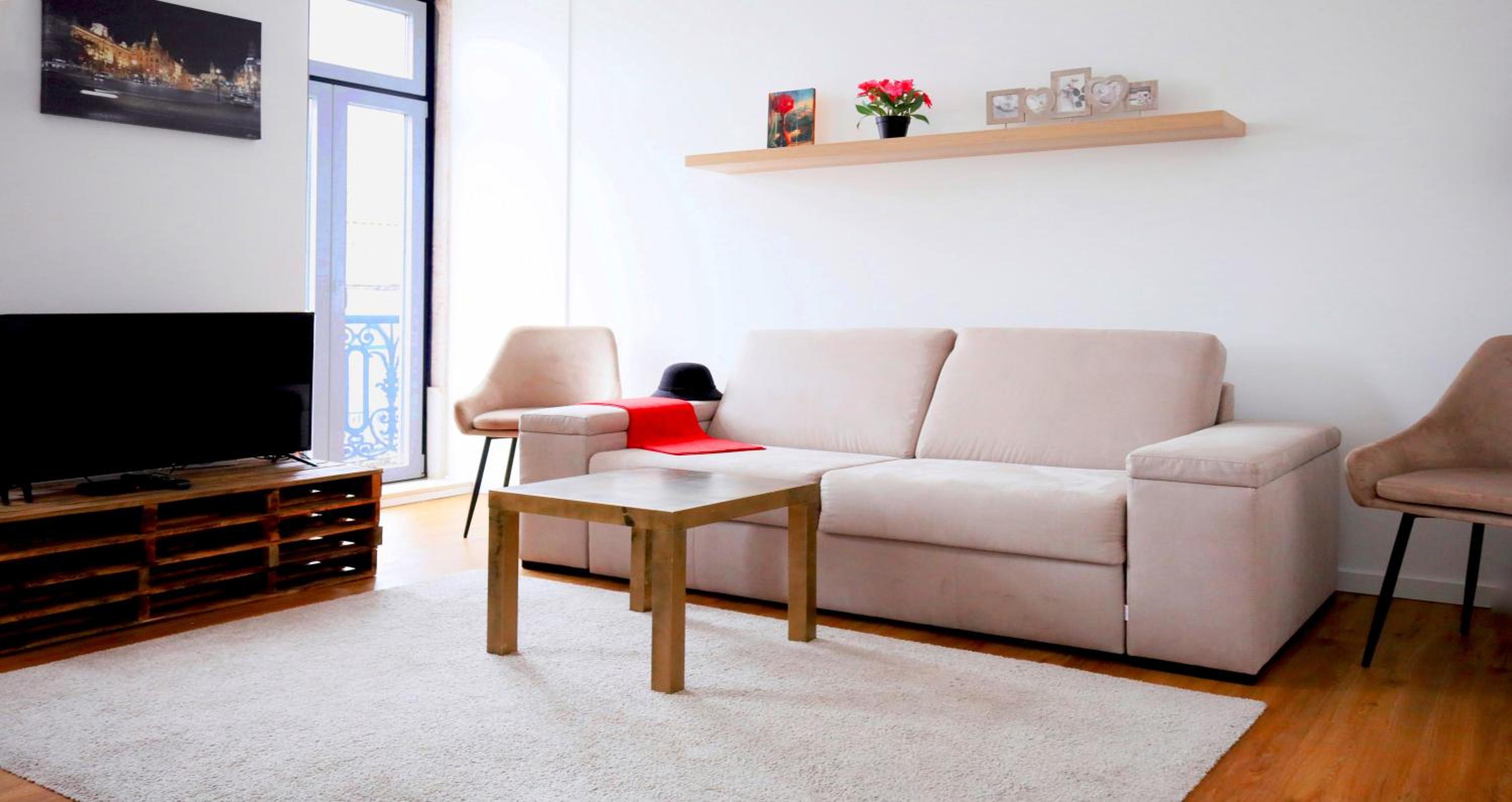 Three-Bedroom Apartment - Photo 13