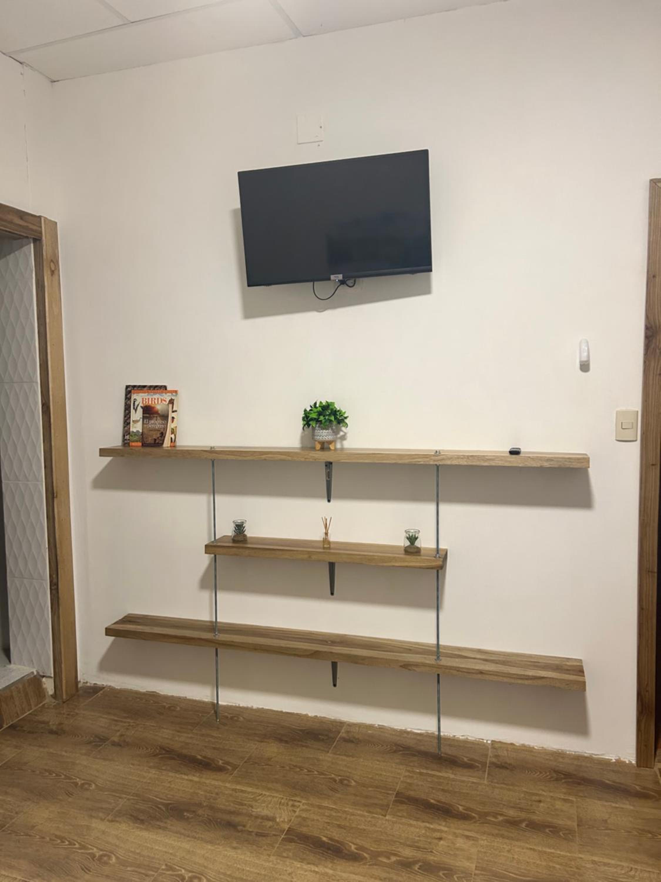 Family Room photo 3